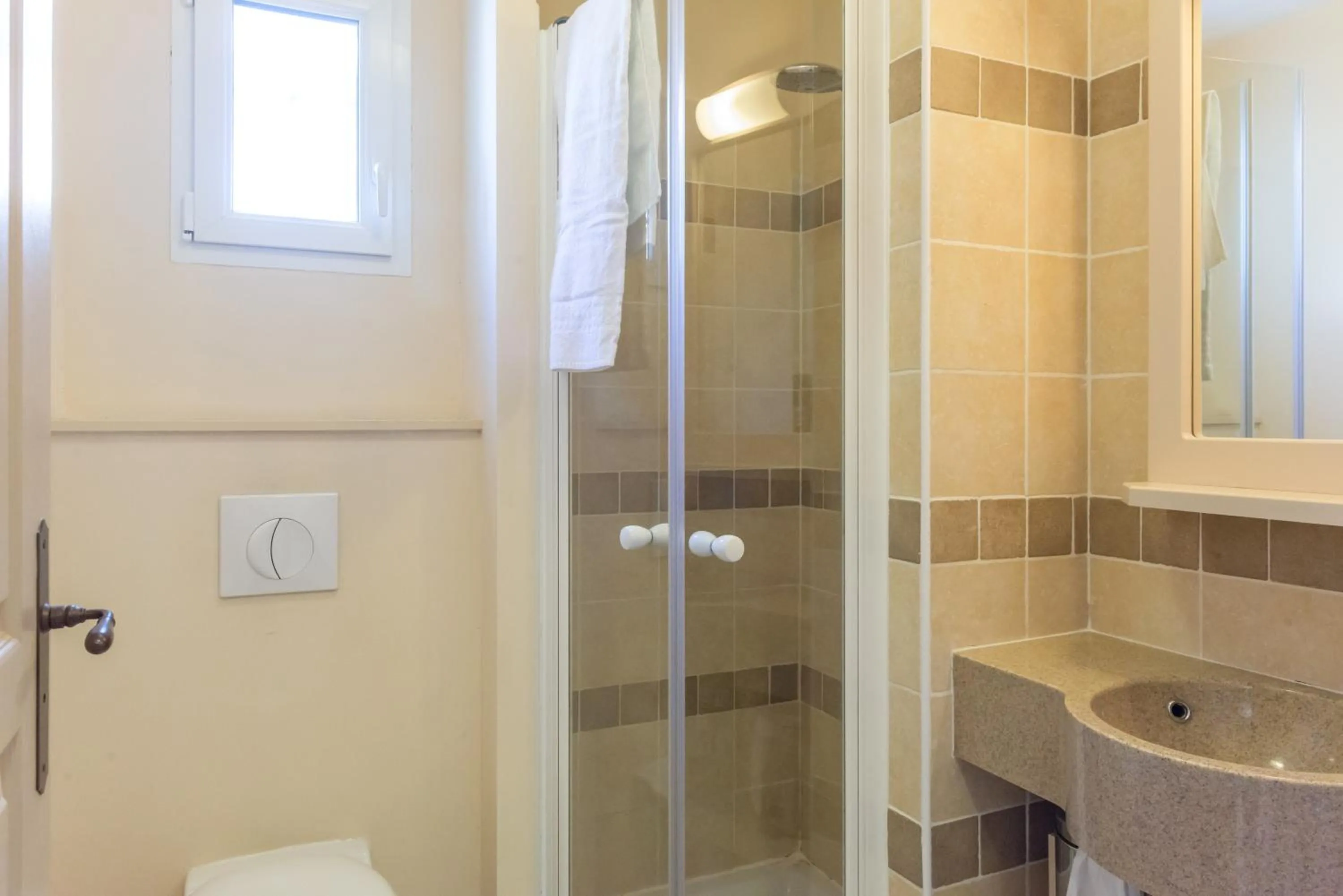 Shower in Village Pierre & Vacances Le Rouret