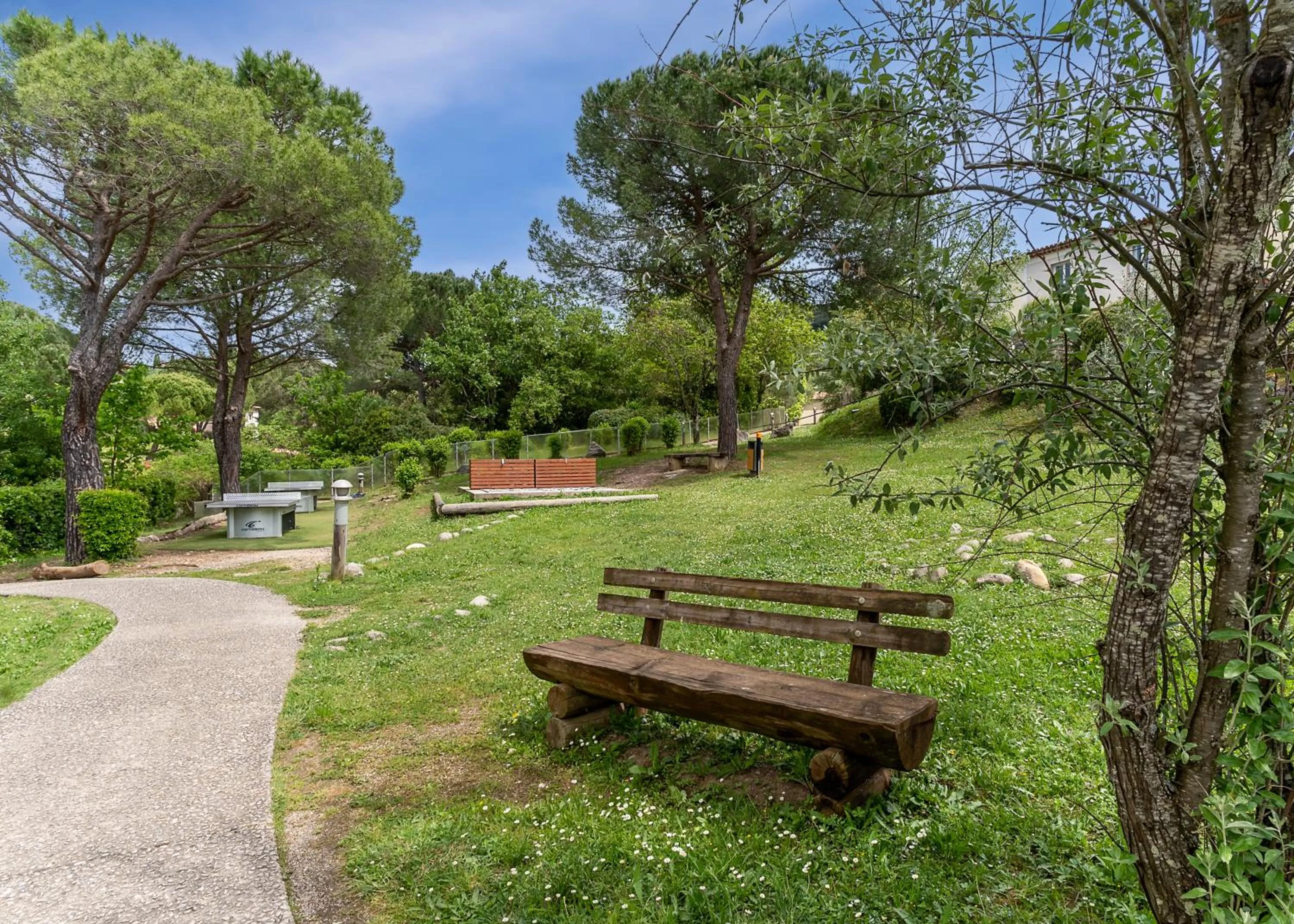Spring in Village Pierre & Vacances Le Rouret