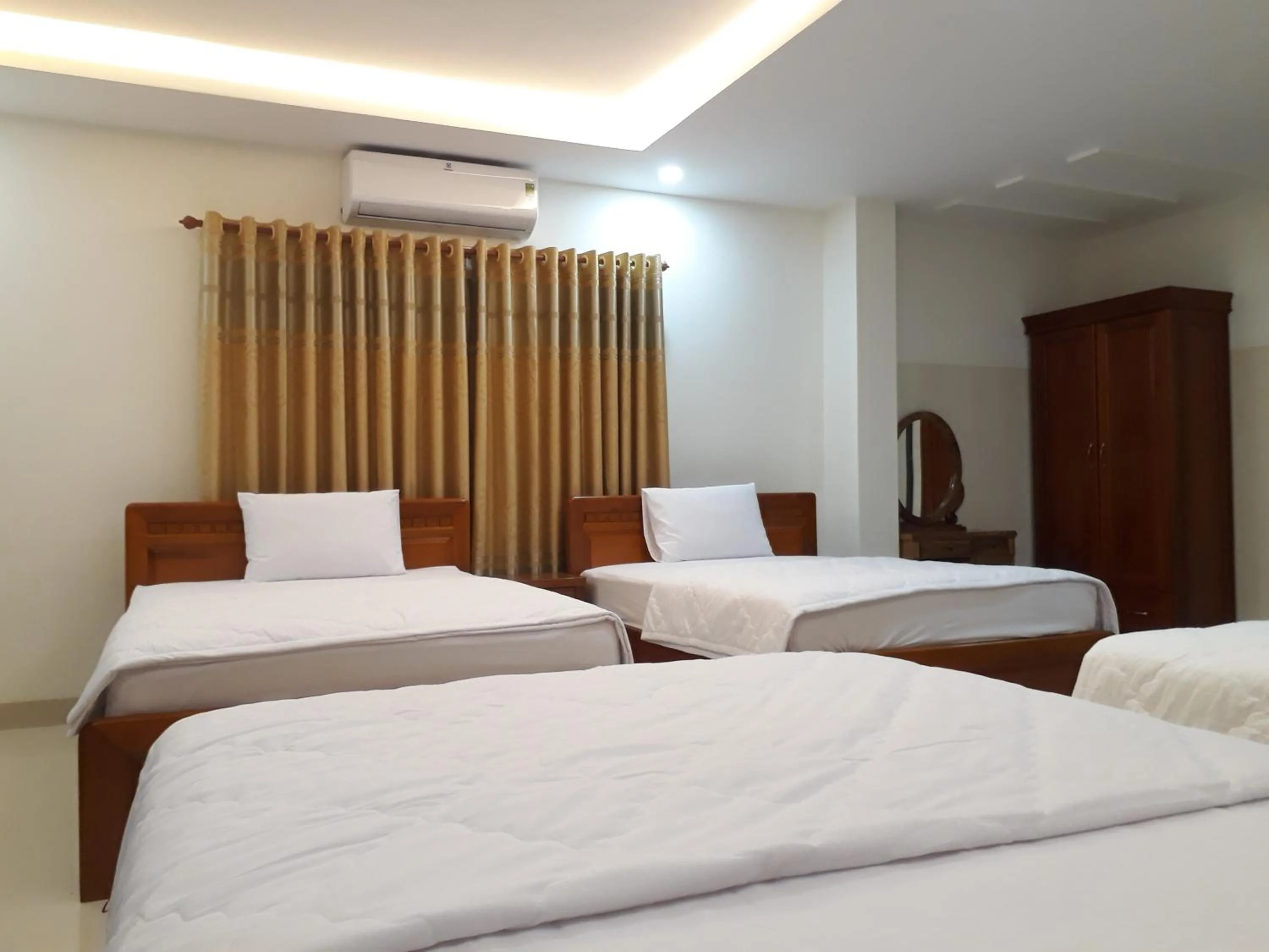 Bed in DUY HUY hotel & apartment