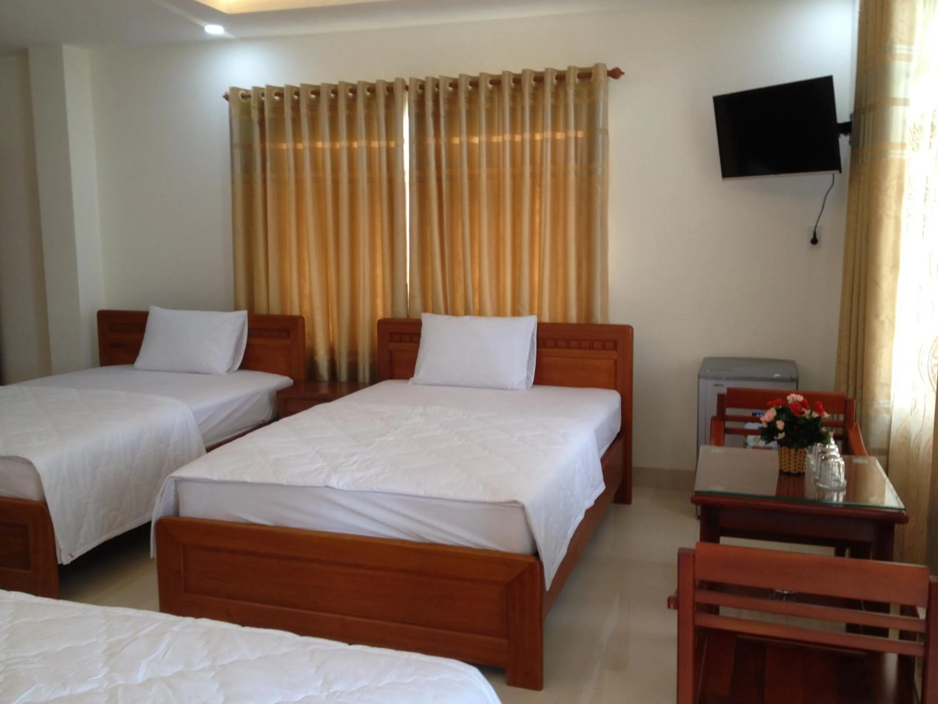 Bed in DUY HUY hotel & apartment