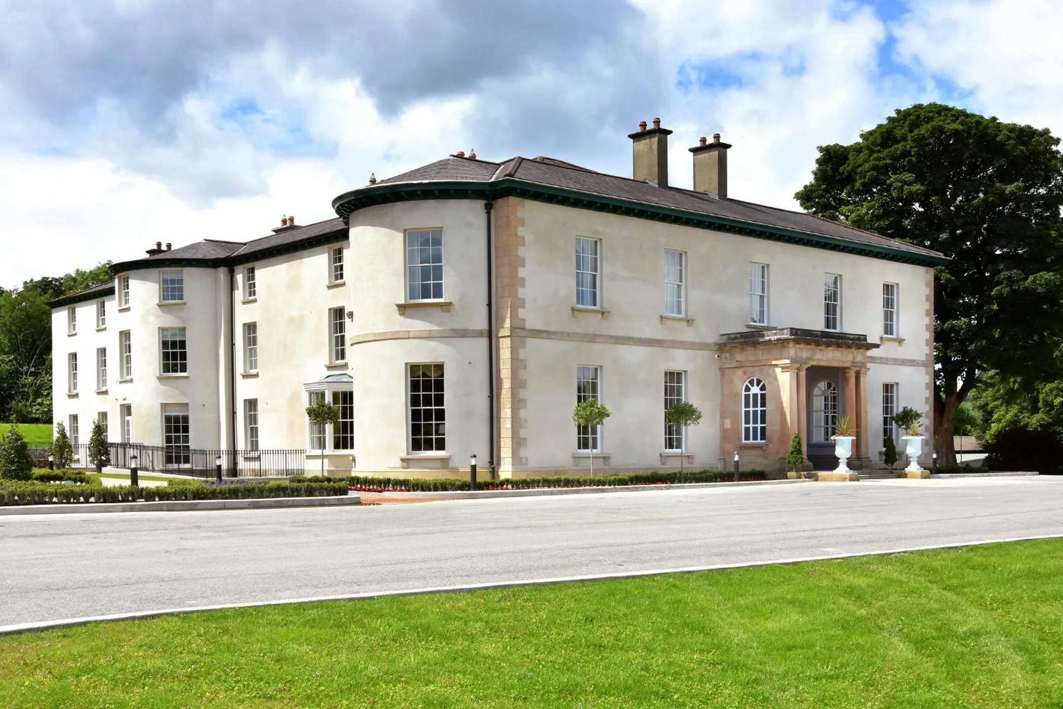 Property building in Rockhill House