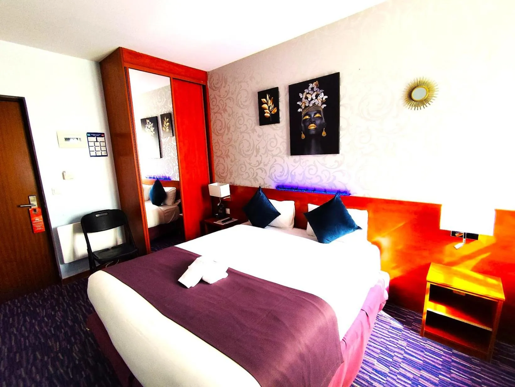 Bed in Hôtel du Fort