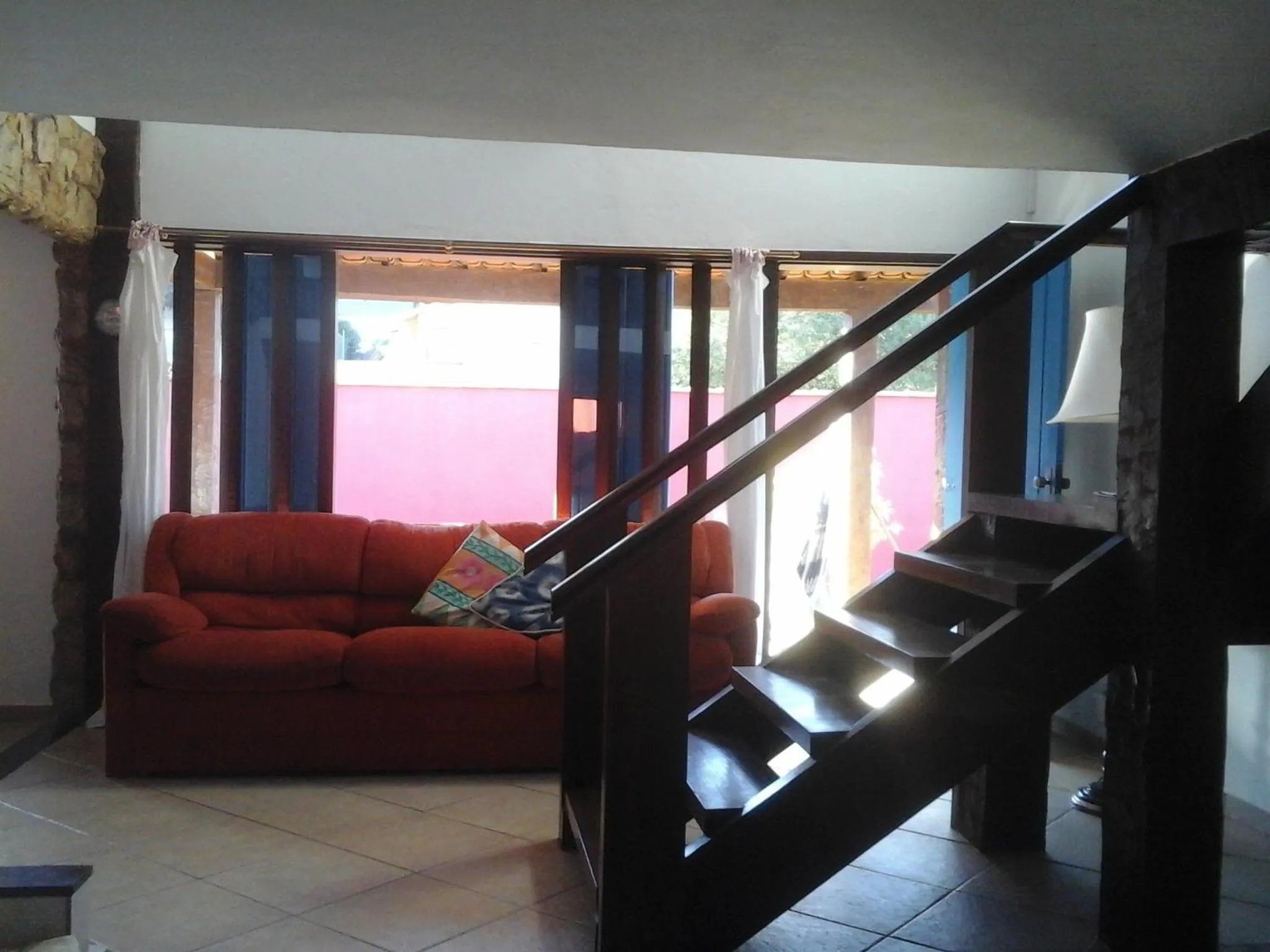 Communal lounge/ TV room in Linda Casa em Búzios