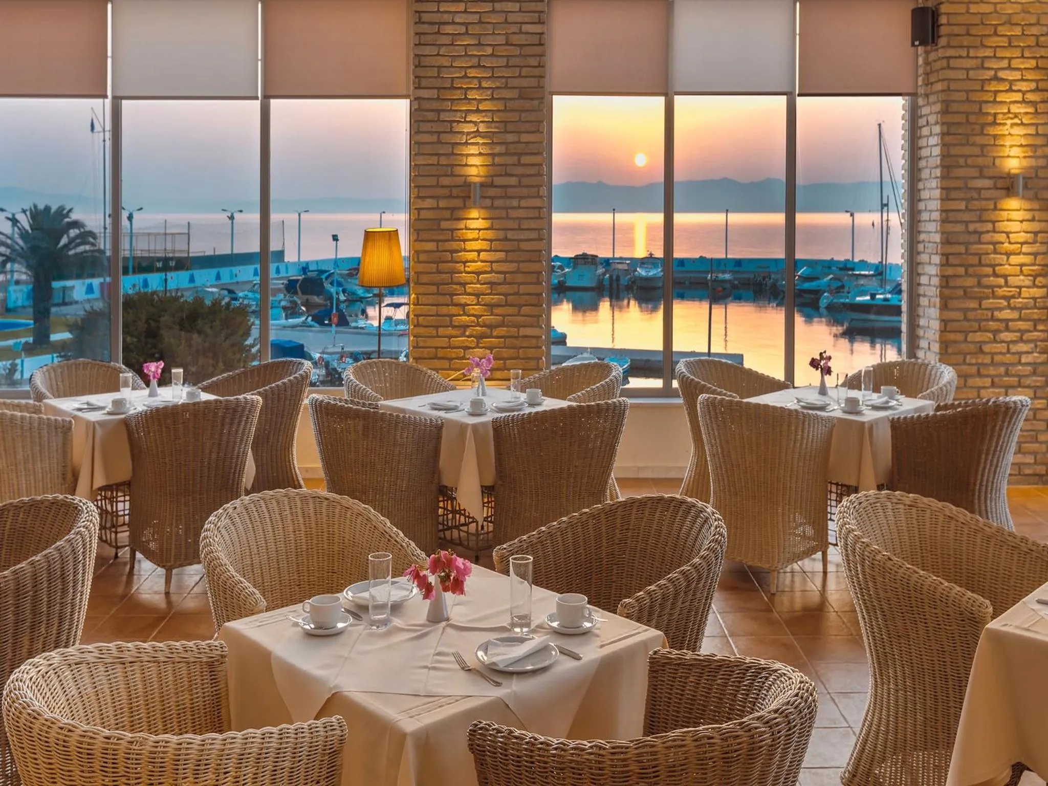 Restaurant/places to eat in Cabo Verde Hotel