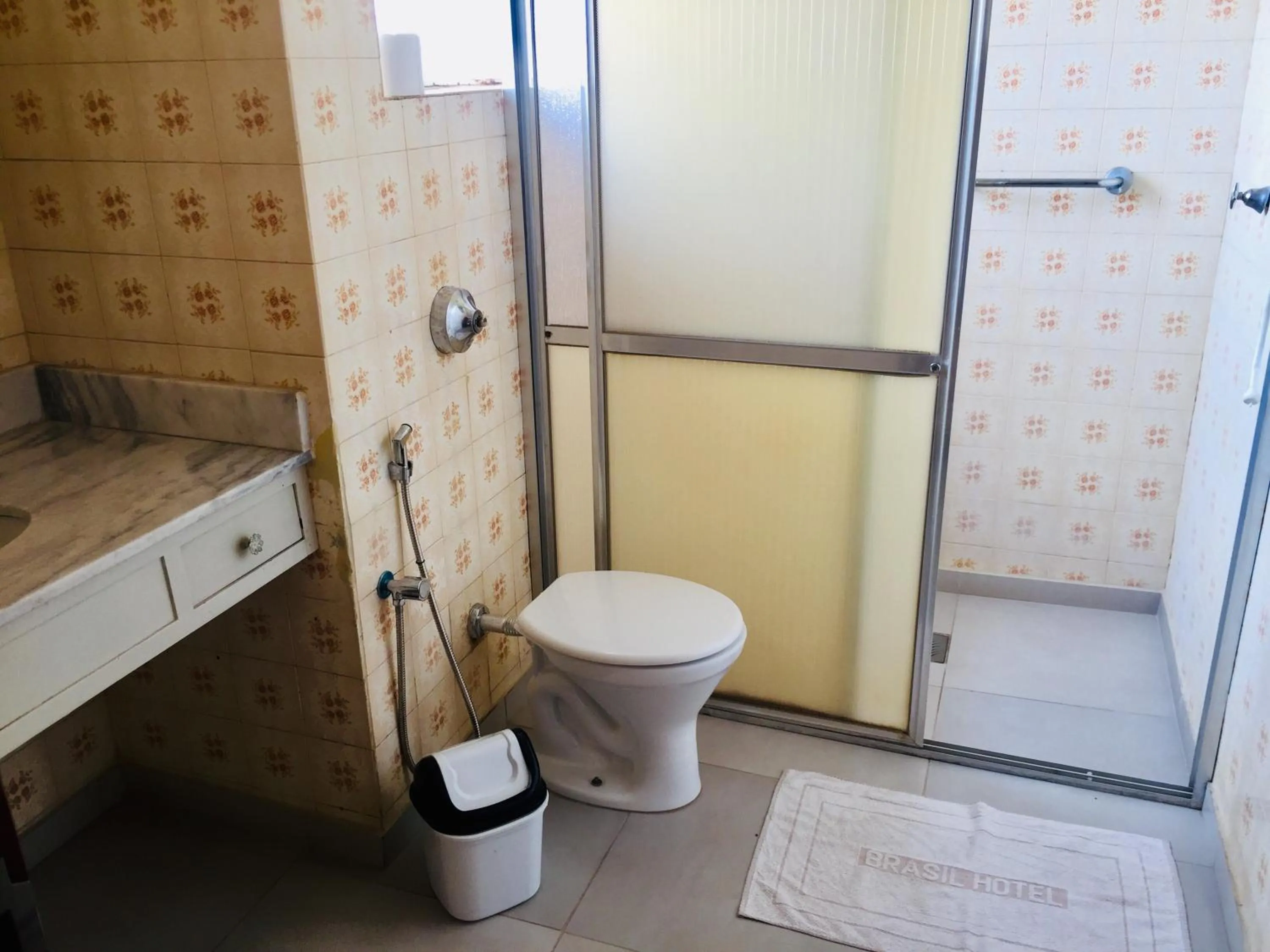 Bathroom in Brasil Hotel