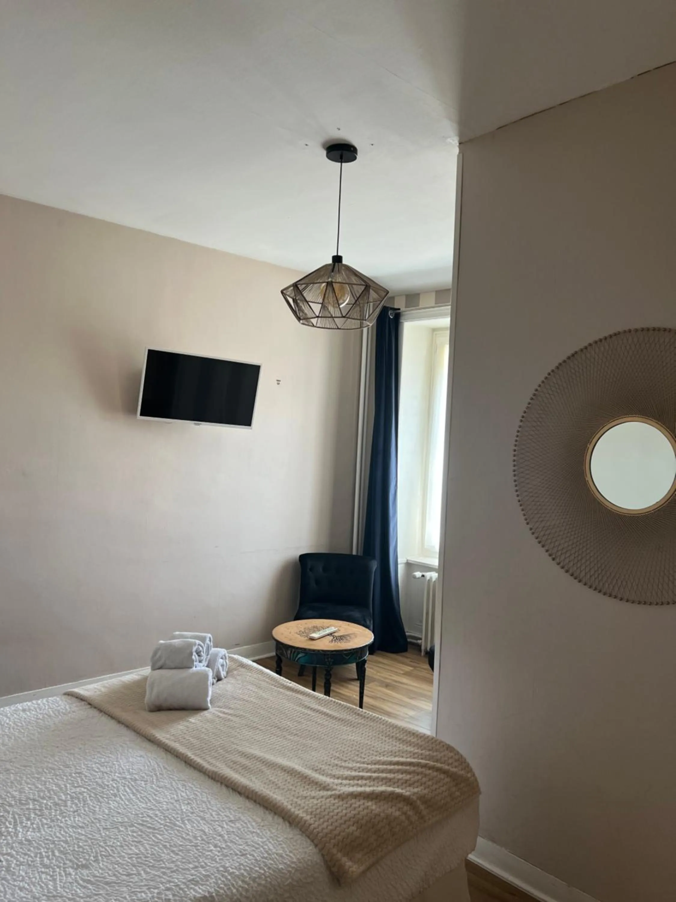 Photo of the whole room, Bed in Hôtel Les Quais