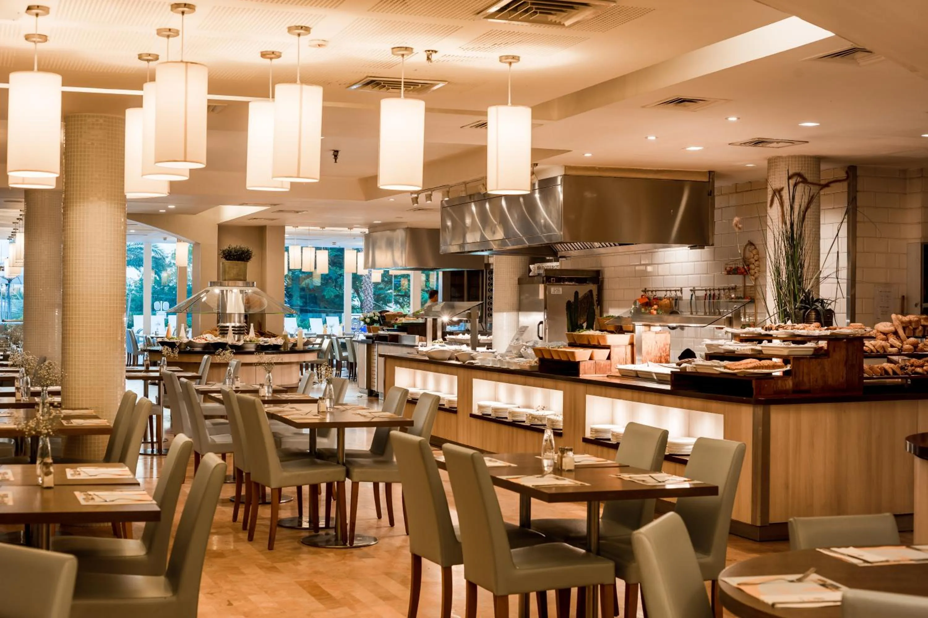 Restaurant/places to eat in Hotel Astral Nirvana Club- Half Board