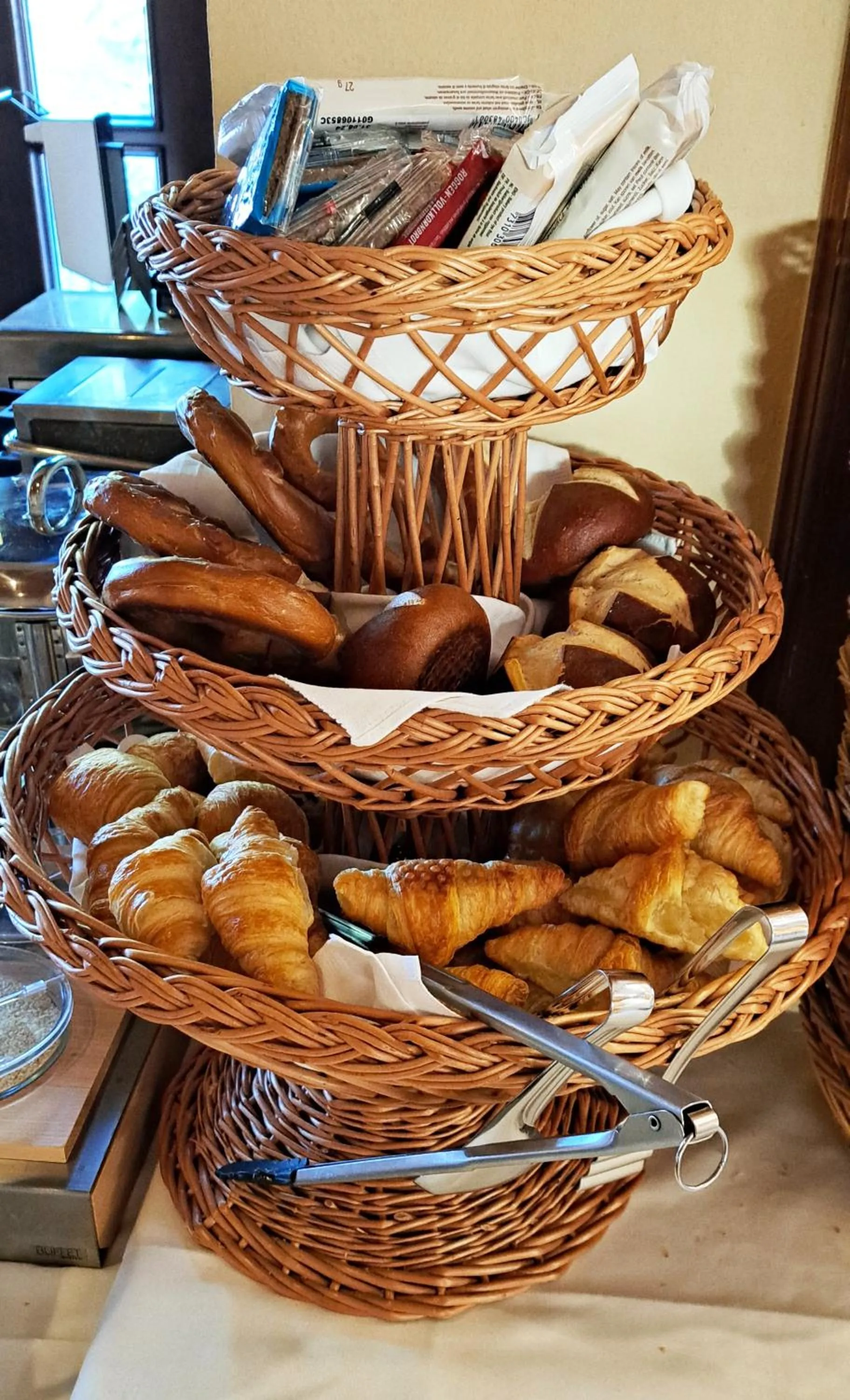 Breakfast in Hotel & Restaurant Mainaublick