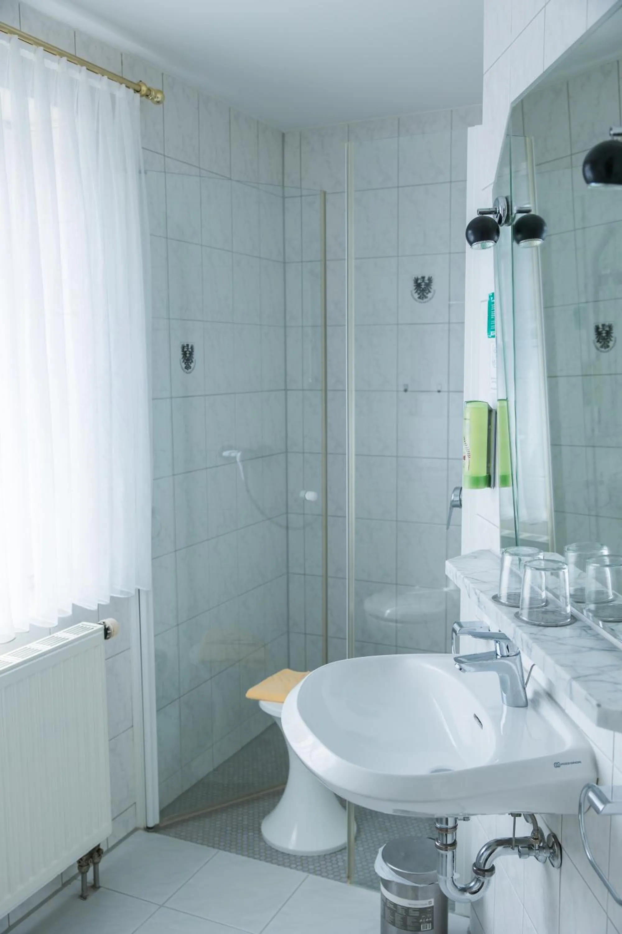 bidet in Hotel & Restaurant Mainaublick