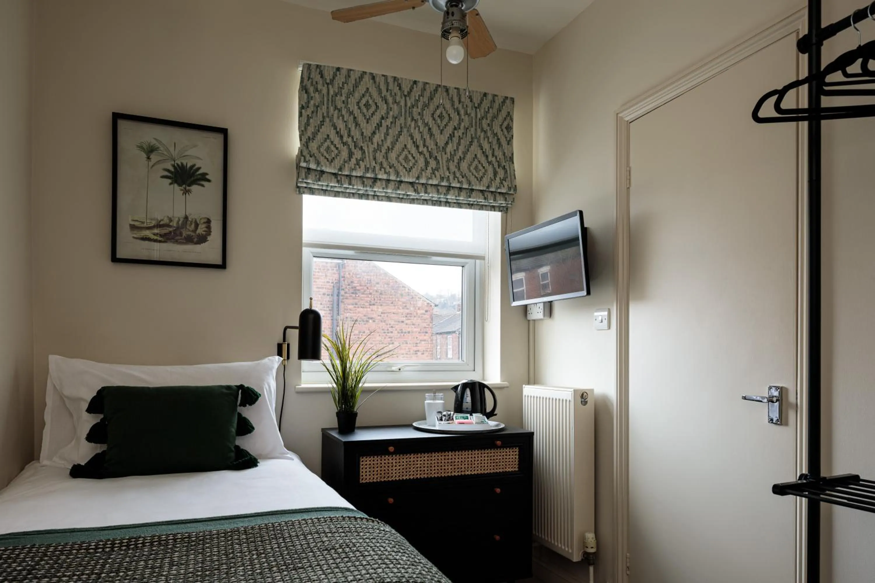 Single Room En Suite in Brayford House Carholme Road
