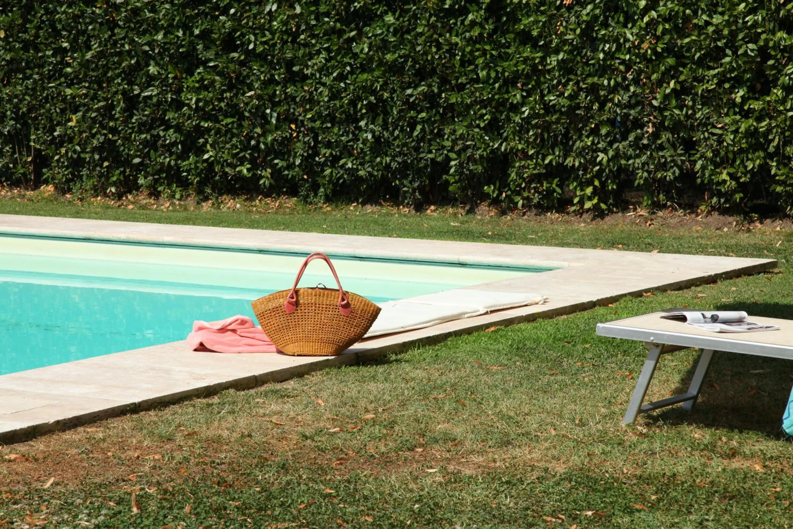 Swimming pool in Rovezzano B&B