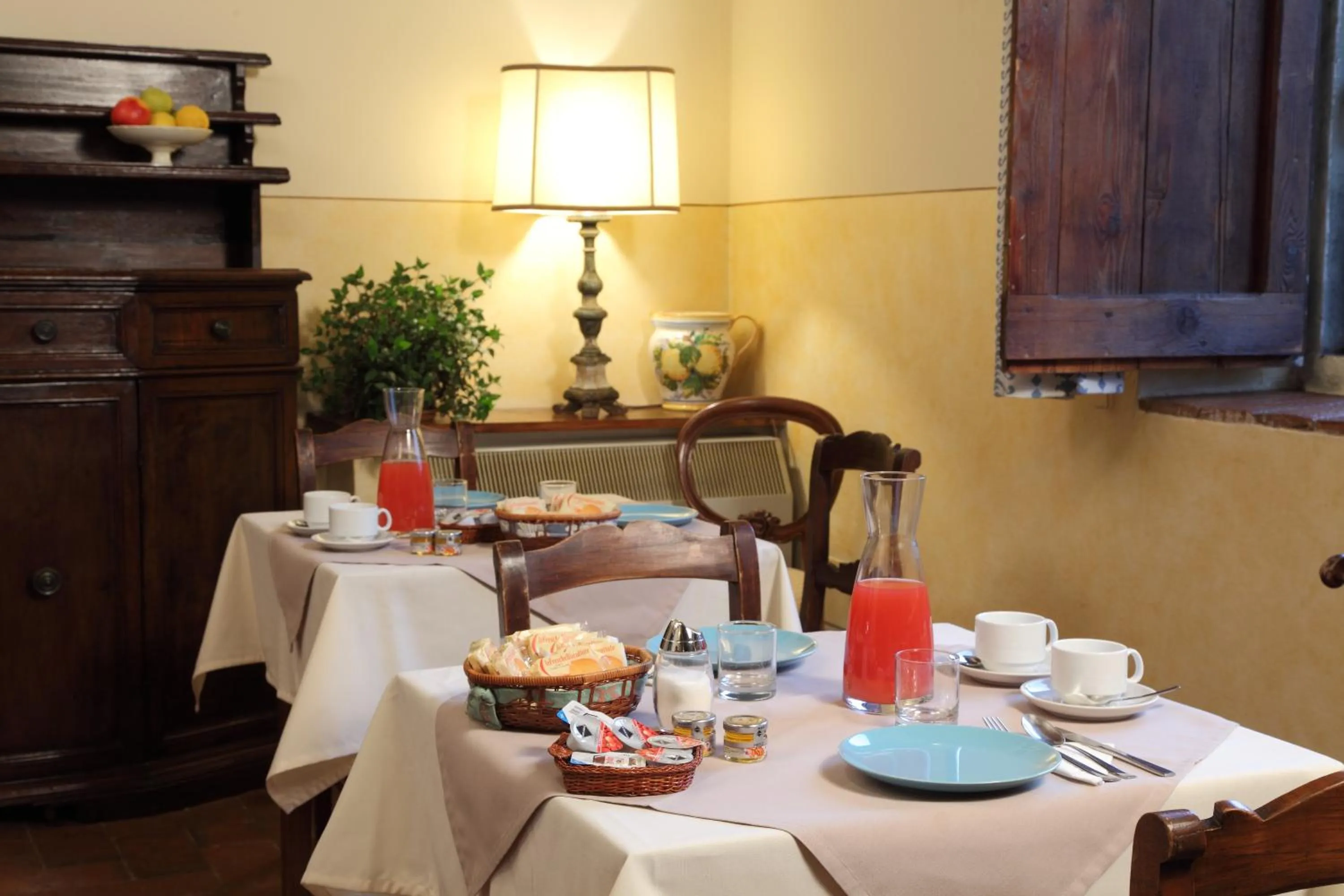 Food and drinks in Rovezzano B&B