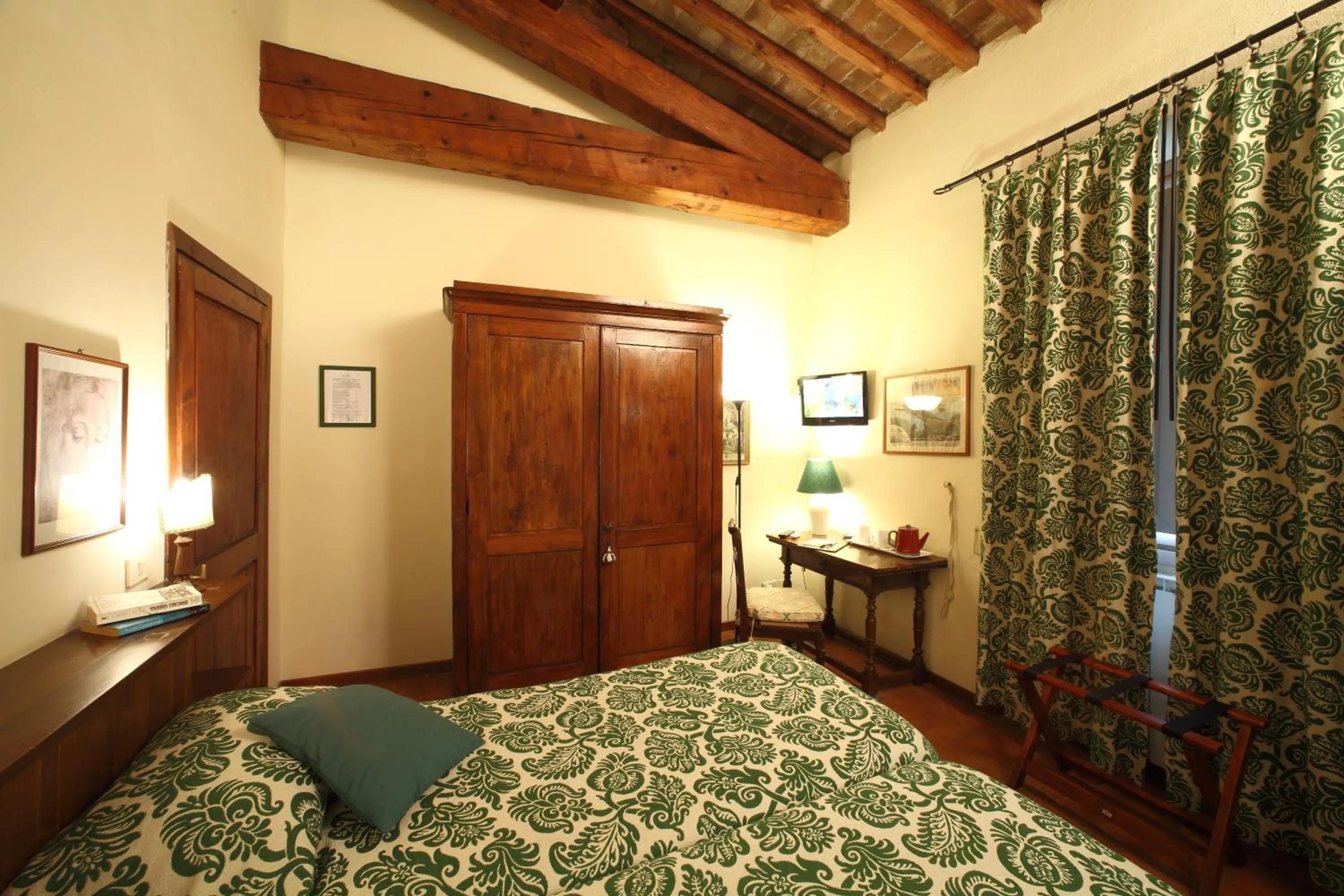 Bed in Rovezzano B&B