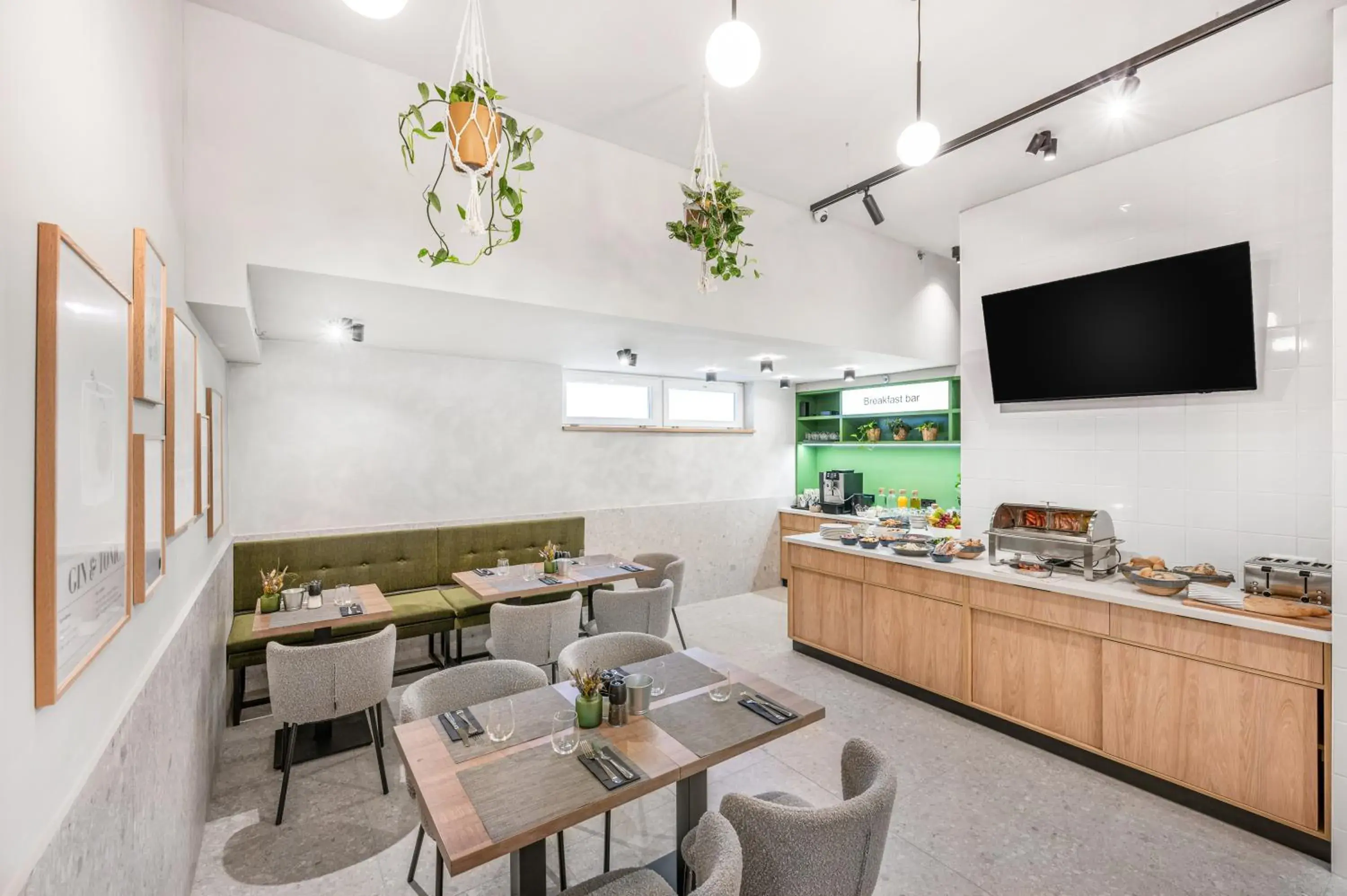 Food and drinks in Florin Apart Hotel Food and drinks in Florin Apart Hotel