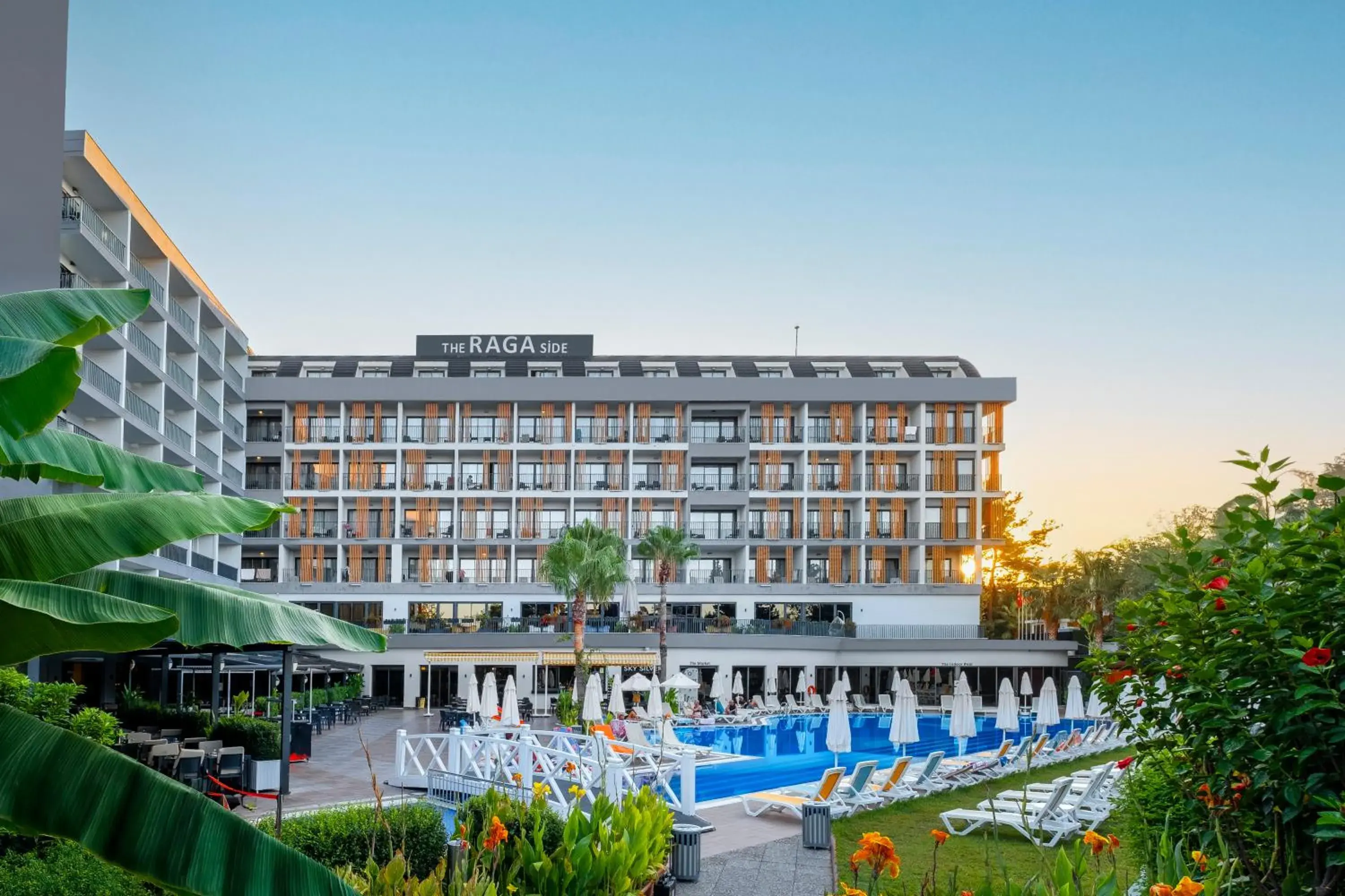 The Raga Side Ultra All Inclusive The Raga Side Ultra All Inclusive