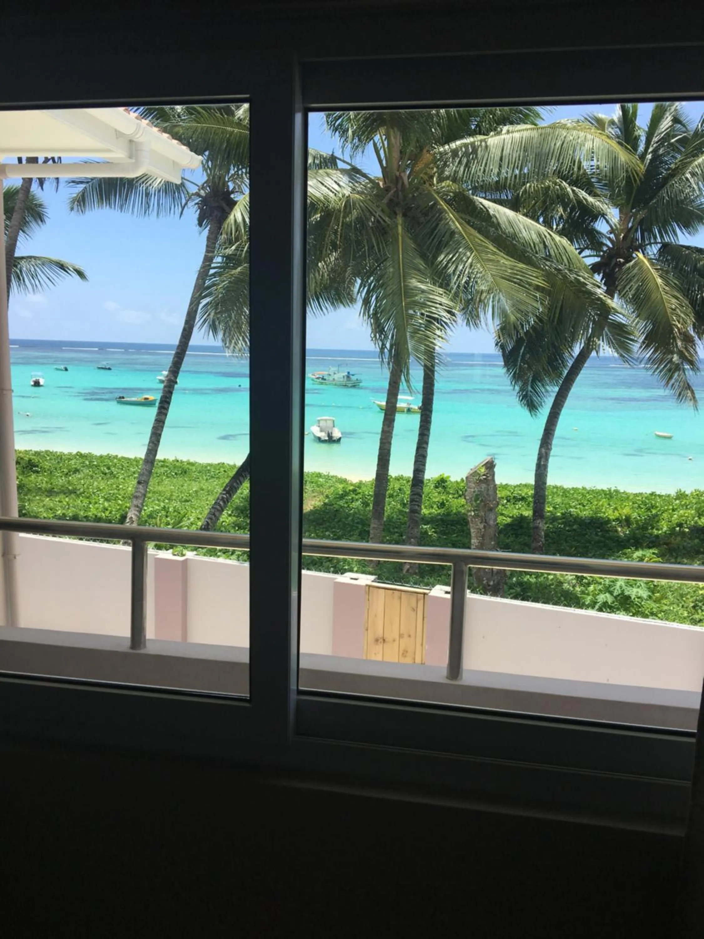 Shanaz Beachside Retreat