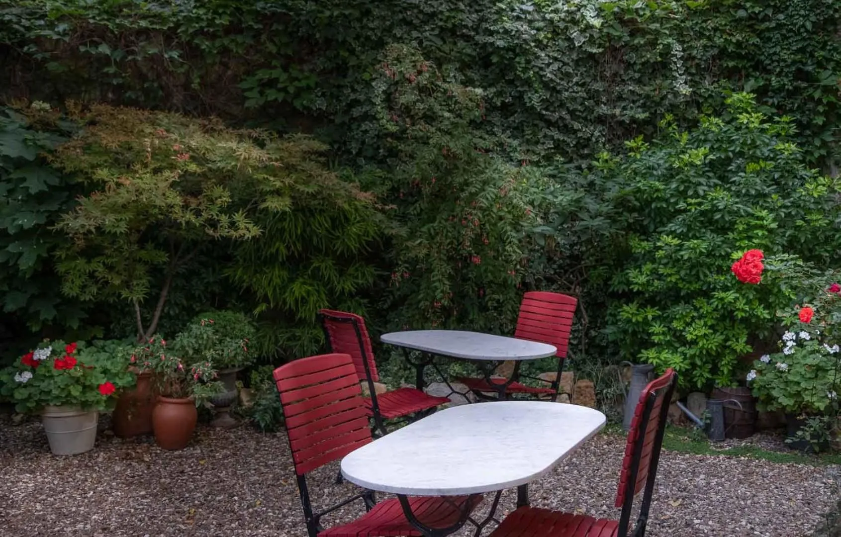 Garden in Hôtel de l'Avre