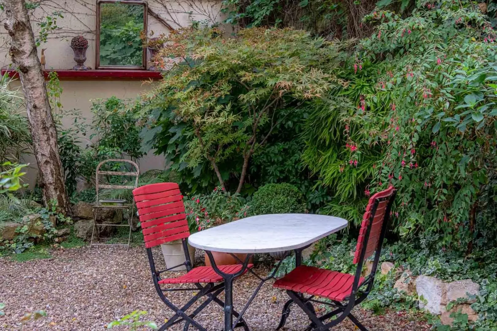 Garden in Hôtel de l'Avre