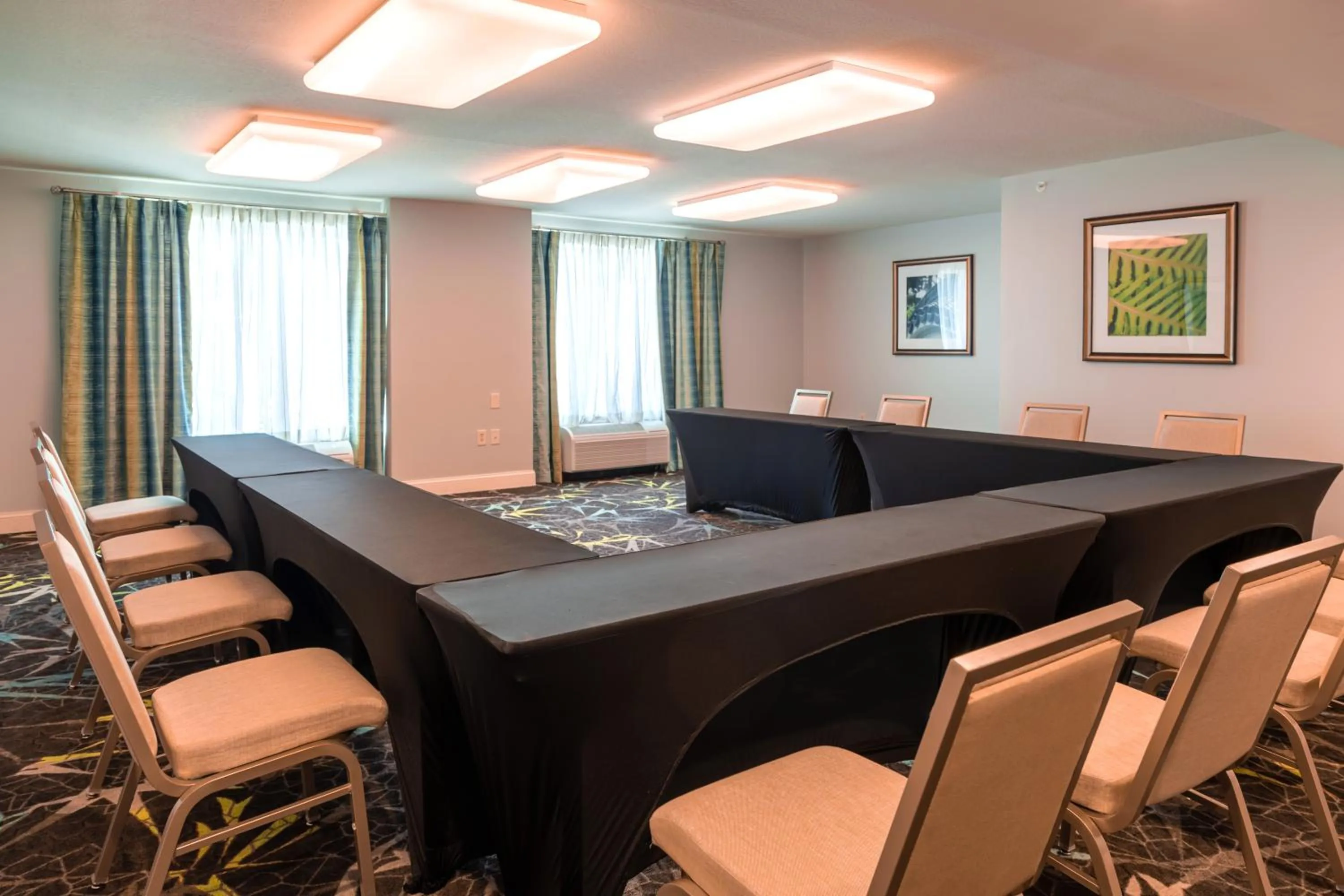 Meeting/conference room in Hilton Garden Inn Orlando East - UCF Area