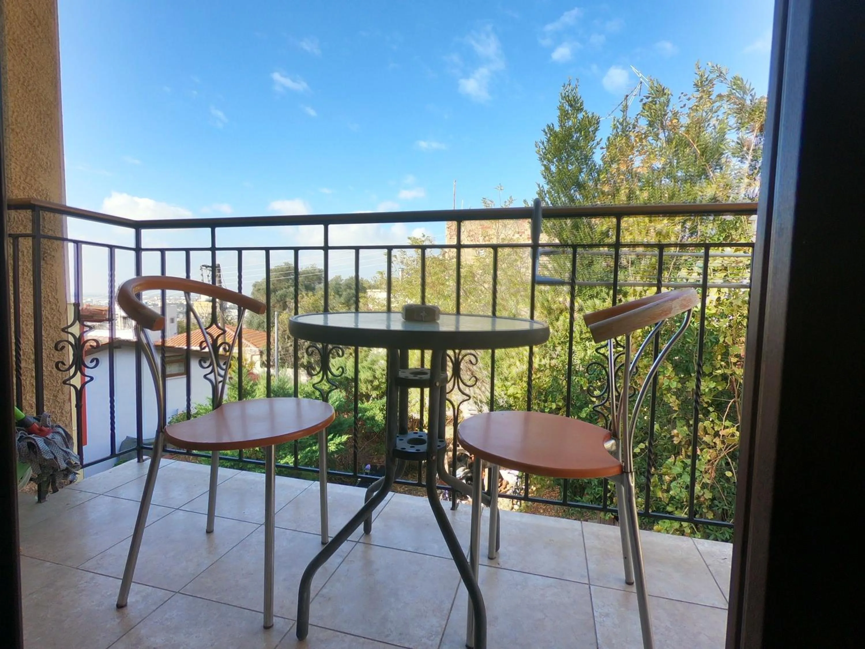 Decorative detail in Studios Arabas