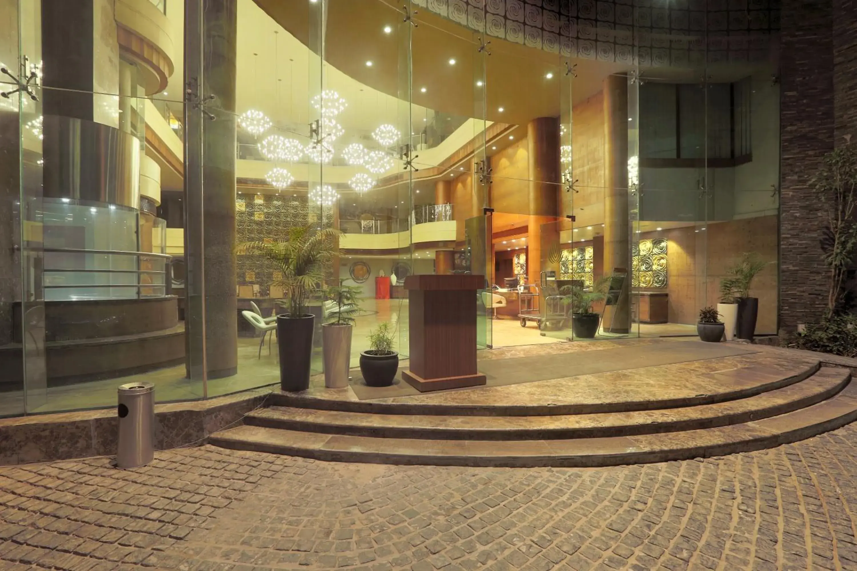 Facade/entrance in Vesta International Facade/entrance in Vesta International