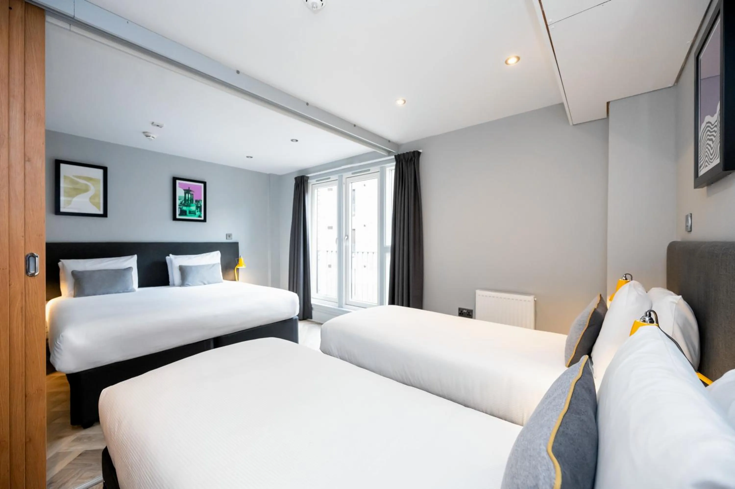 Bed in Staycity Aparthotels Edinburgh West End