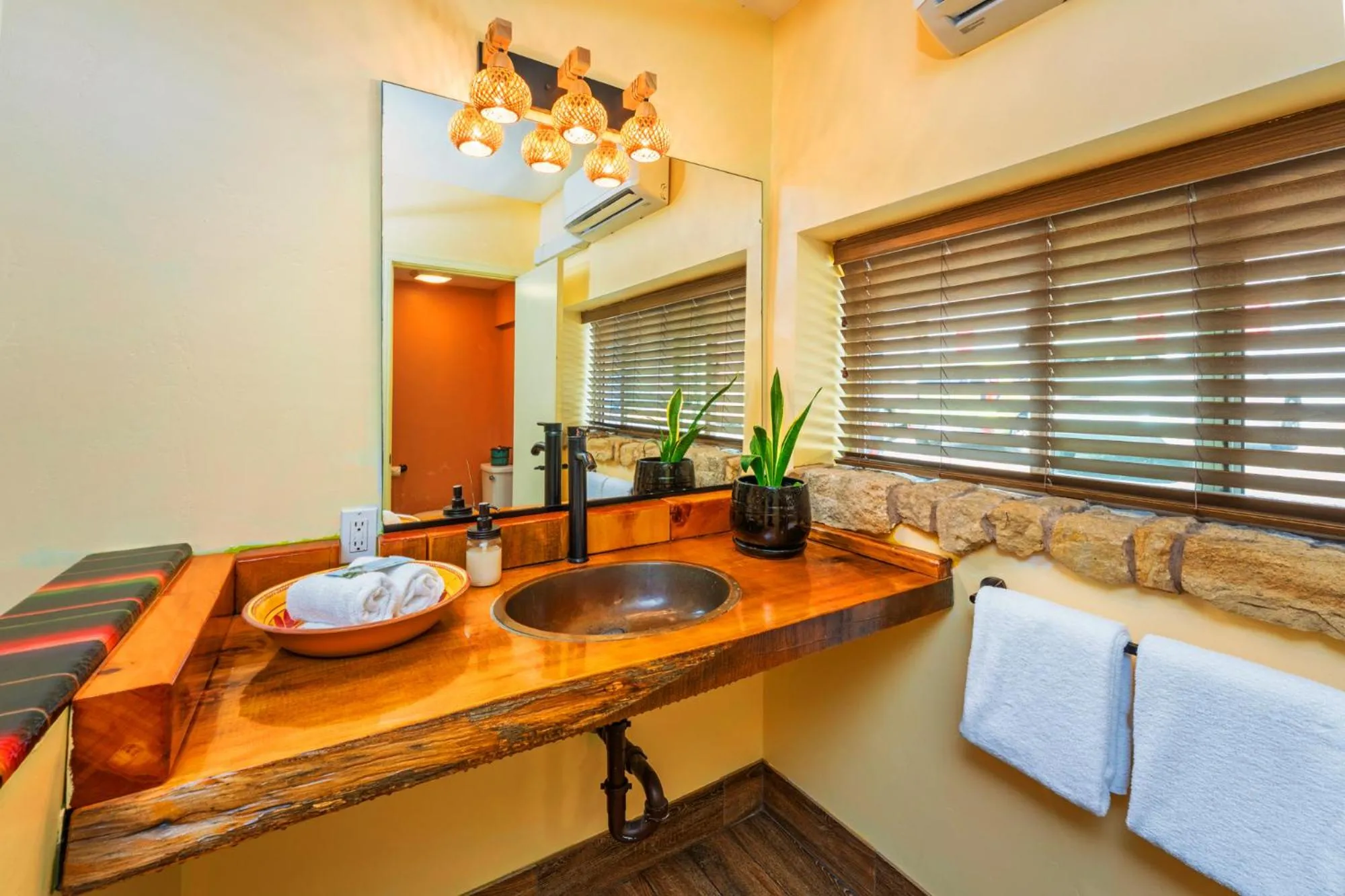 Bathroom in Nomads Hotel