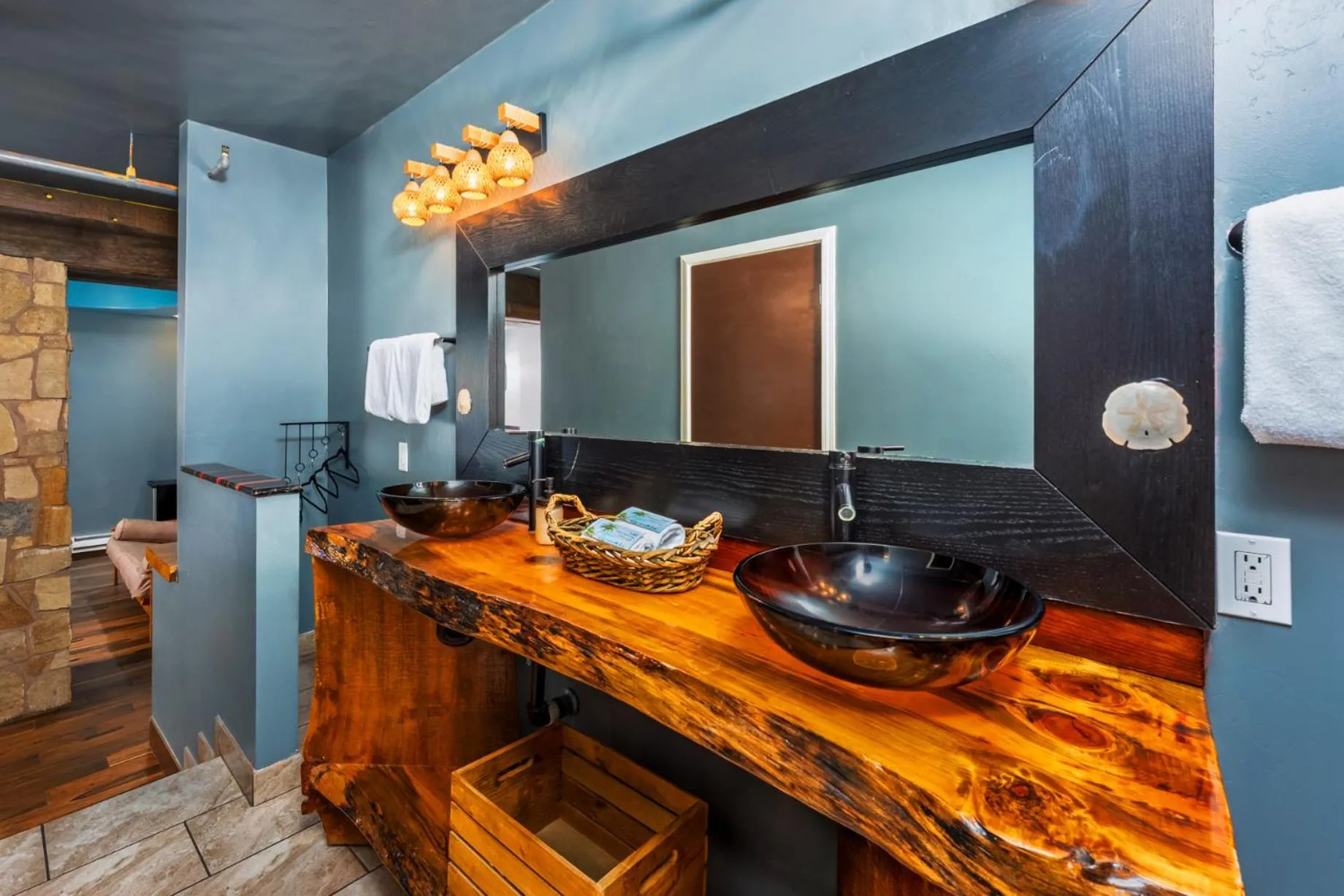 Bathroom in Nomads Hotel