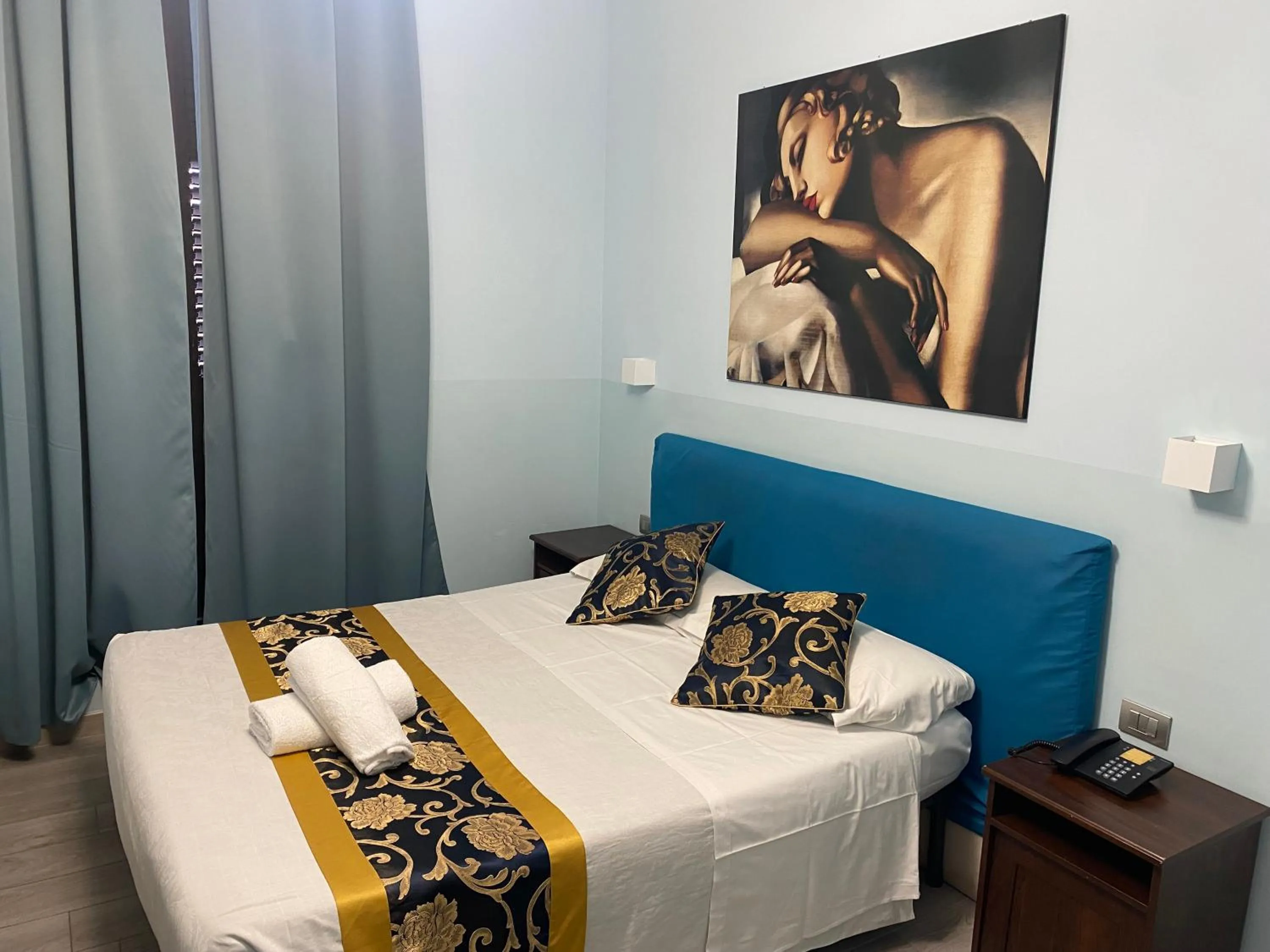 Bedroom, Bed in Hotel Terminal