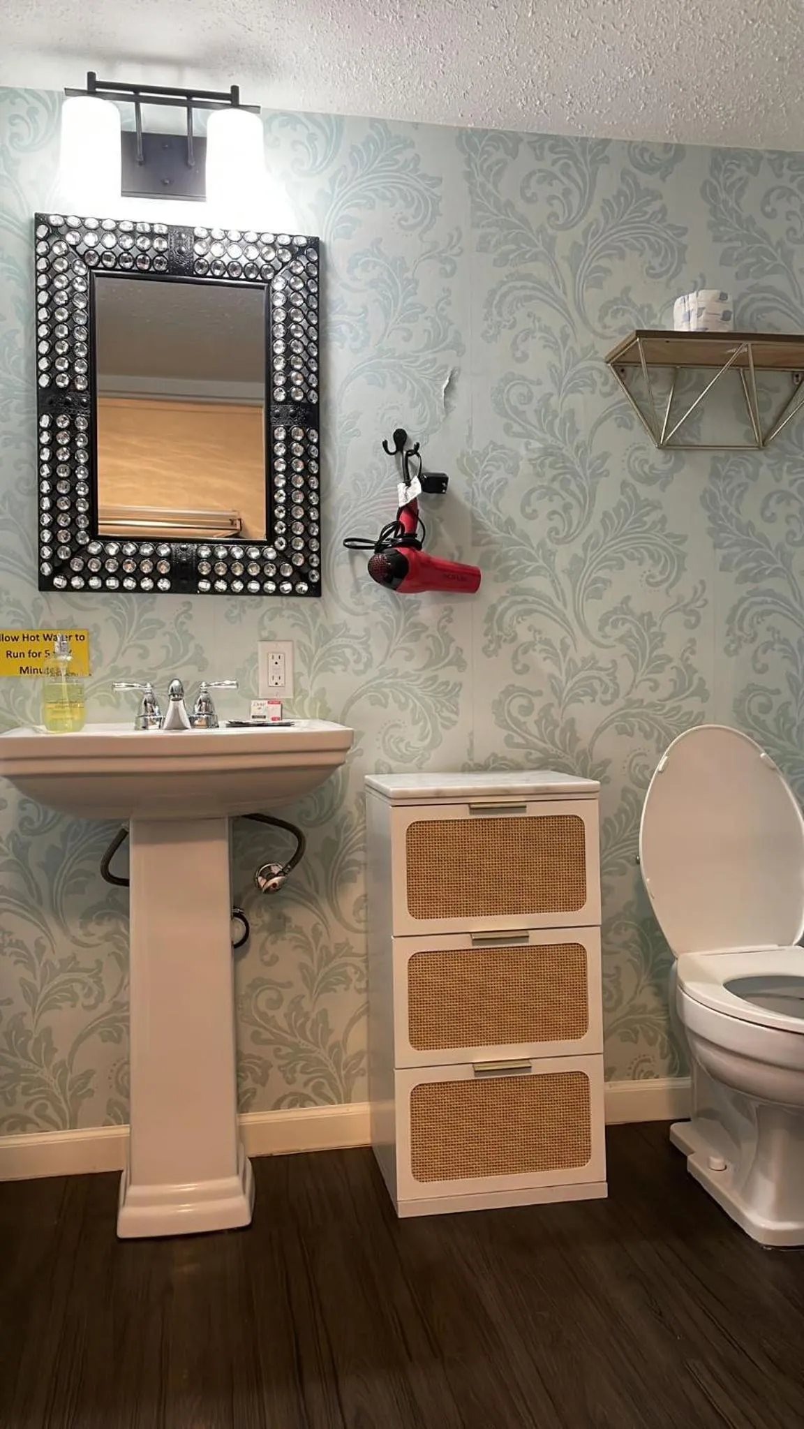 The Village Inn Hotel