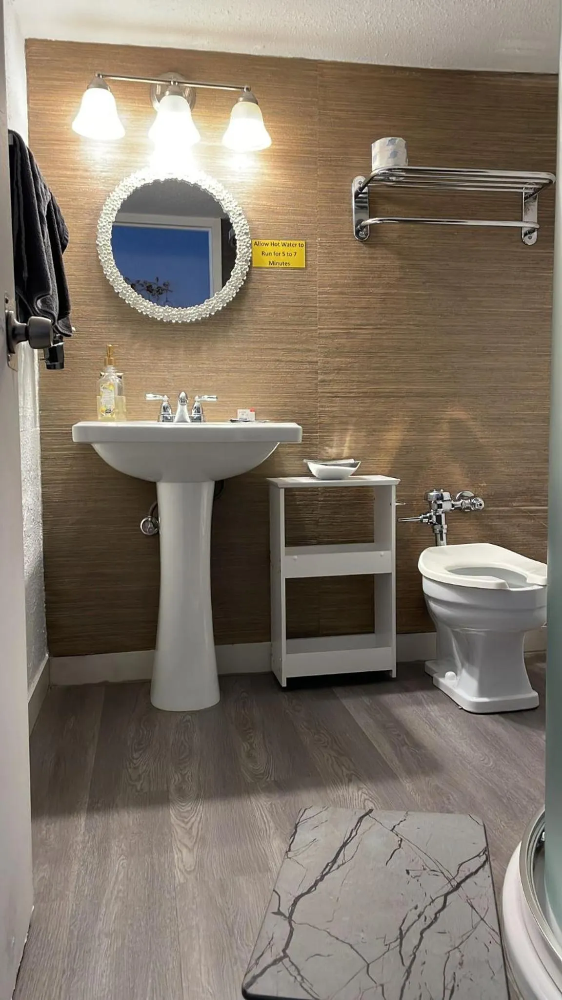 The Village Inn Hotel