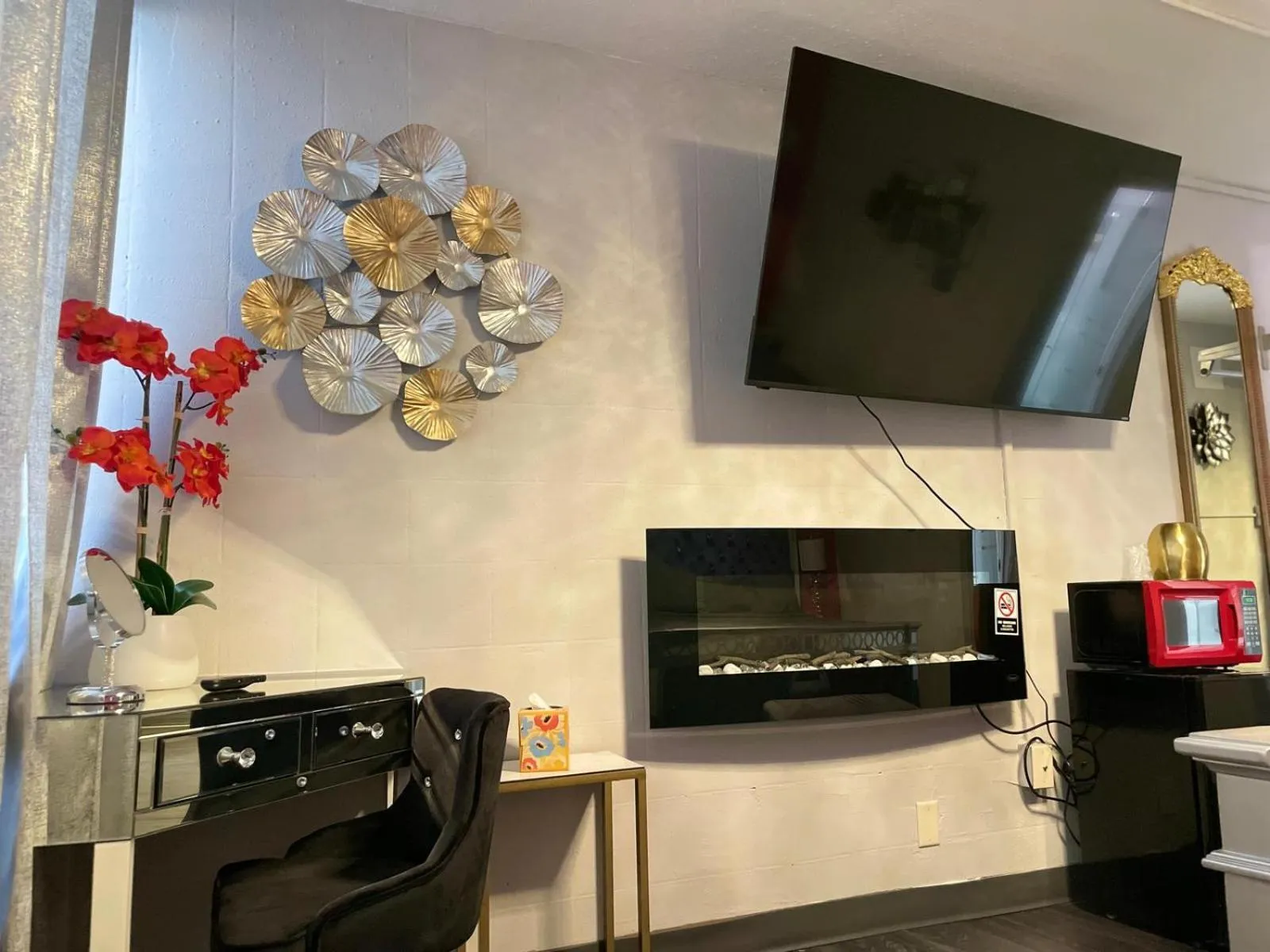 The Village Inn Hotel