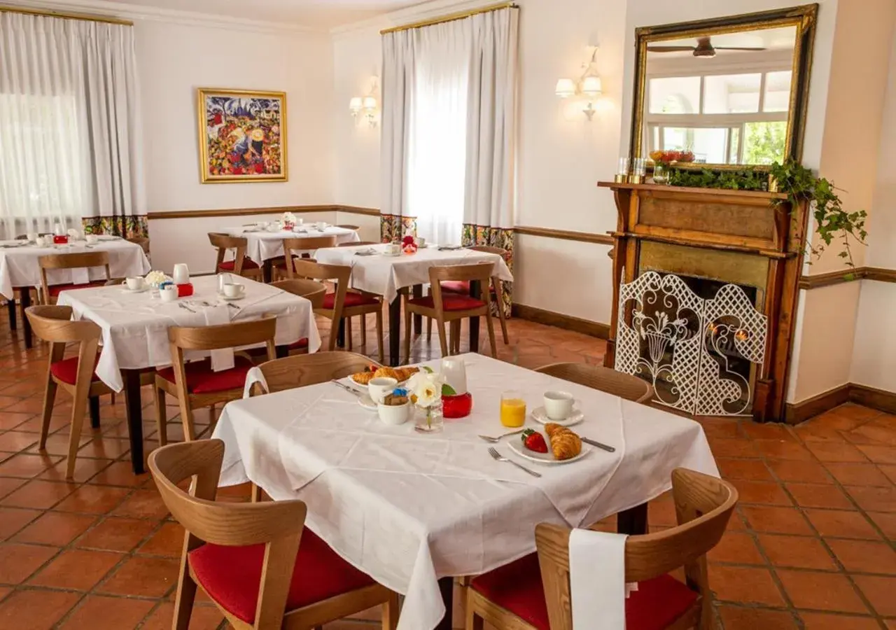 Breakfast in Hotel du Vin Franschhoek Breakfast in Hotel du Vin Franschhoek