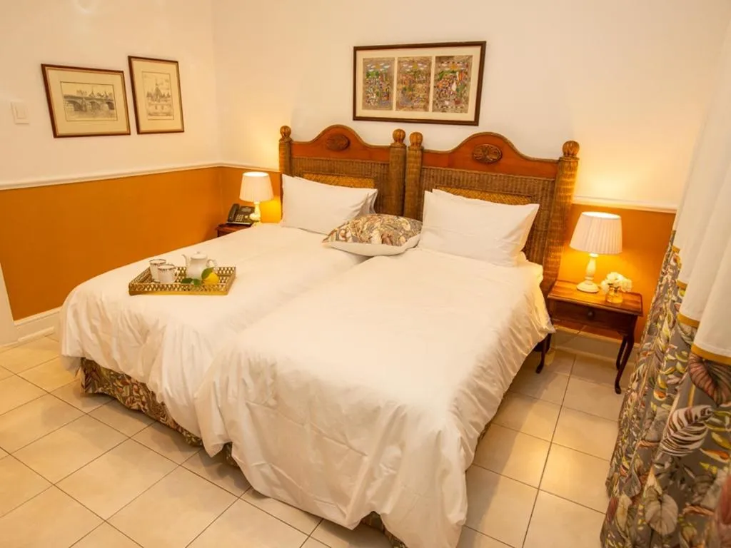 Bed in Hotel du Vin Franschhoek