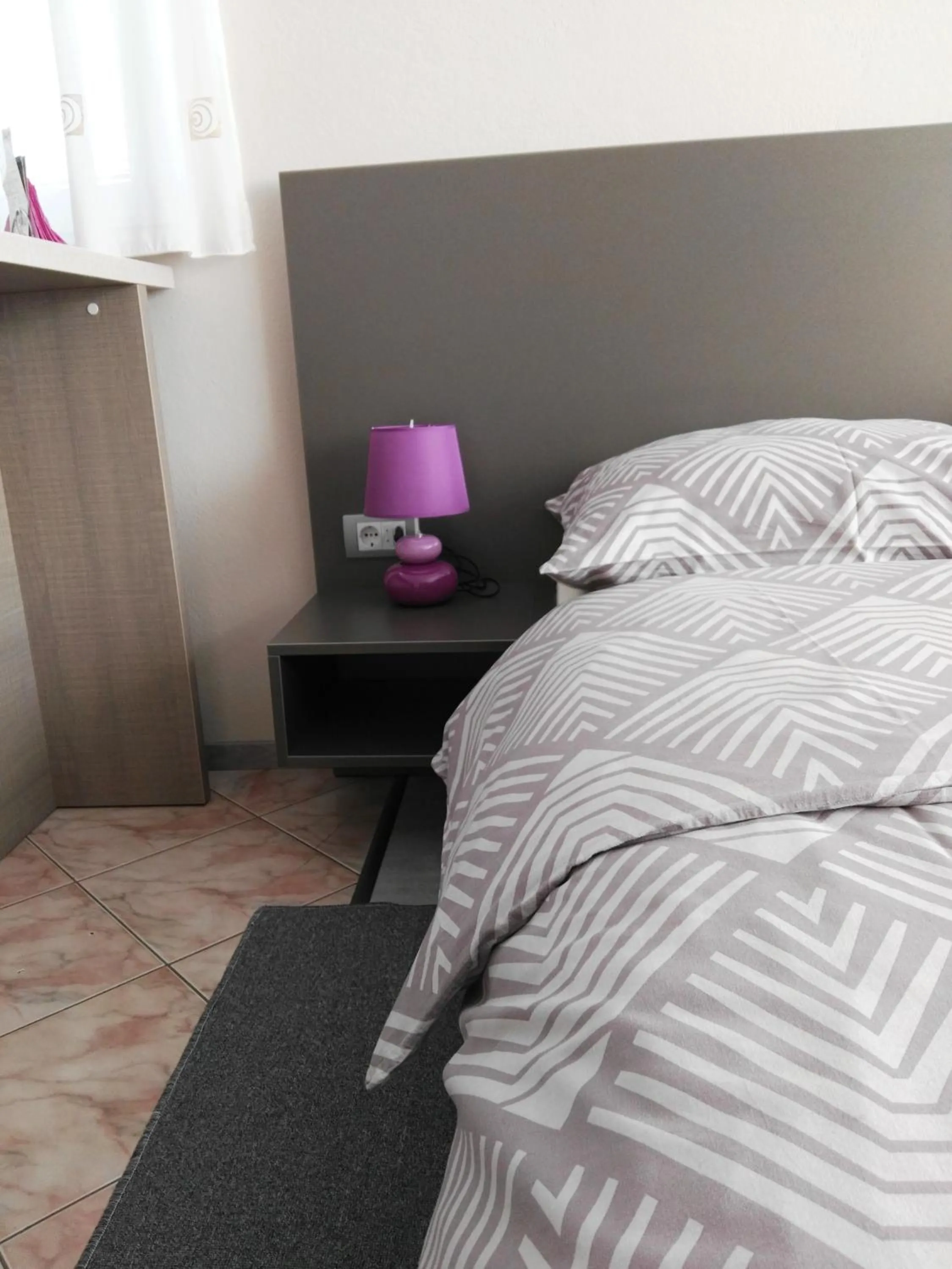 Decorative detail, Bed in Apartmani Janjic