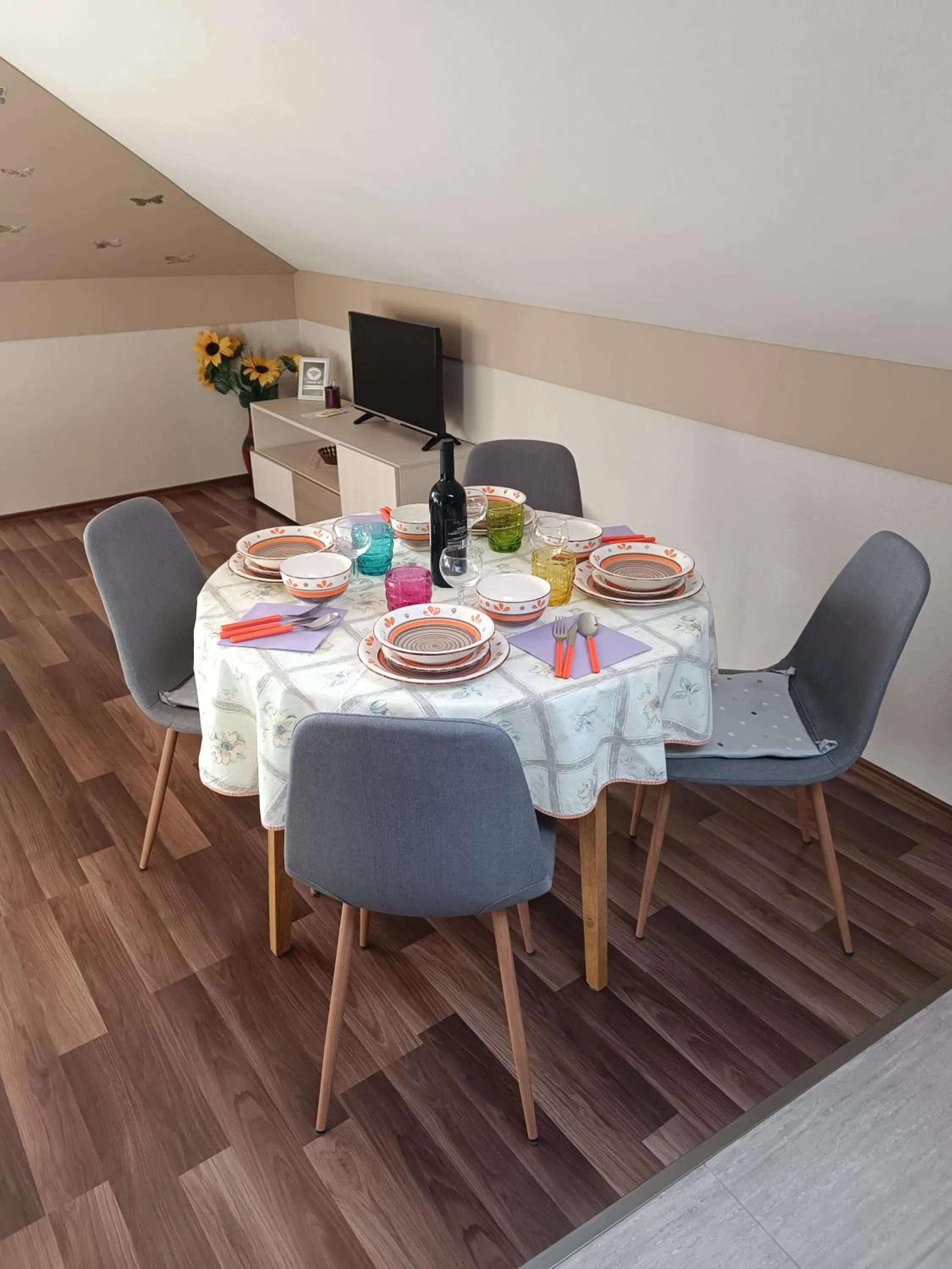 Dining area in Apartmani Janjic