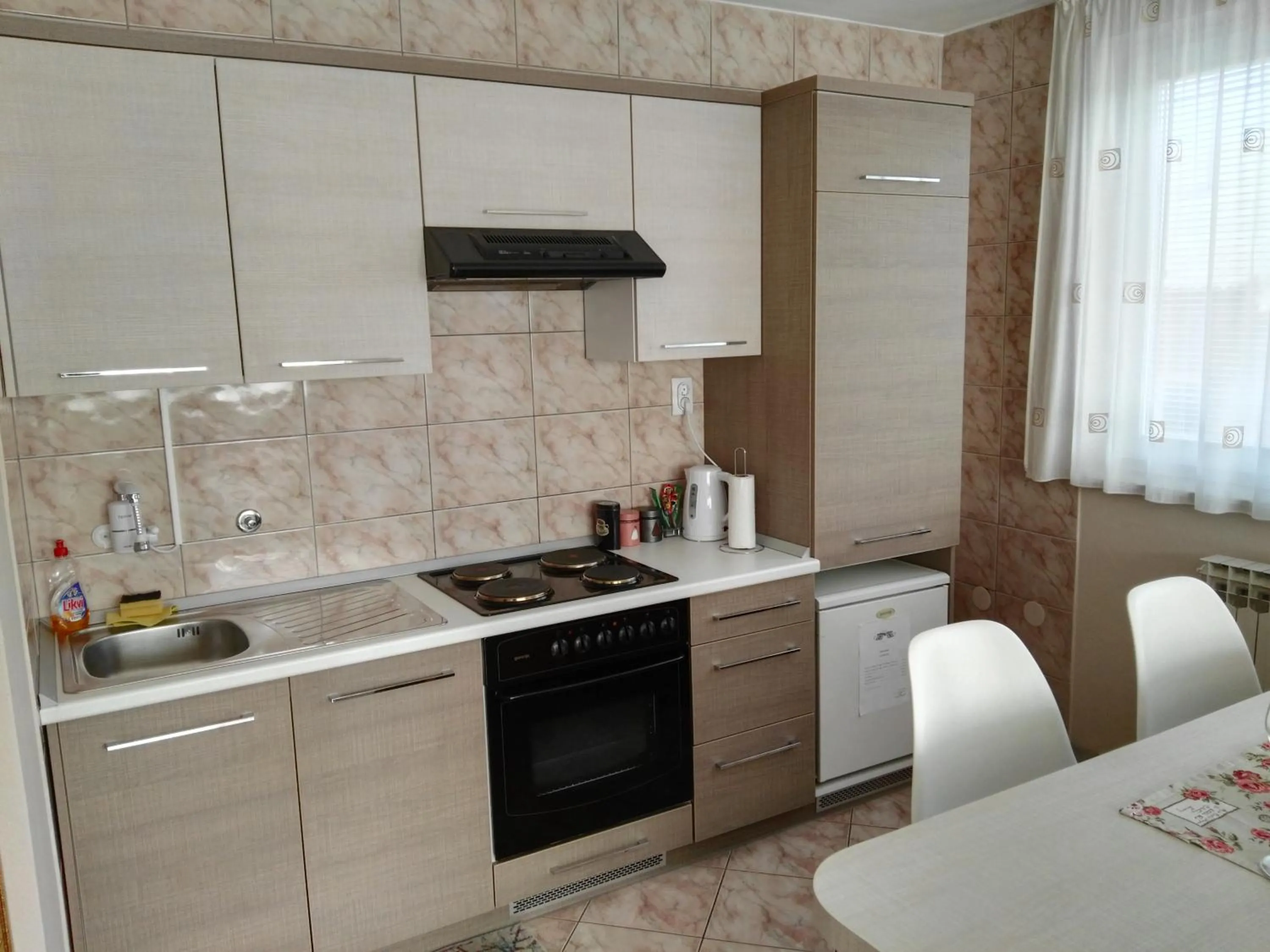 Kitchen or kitchenette in Apartmani Janjic