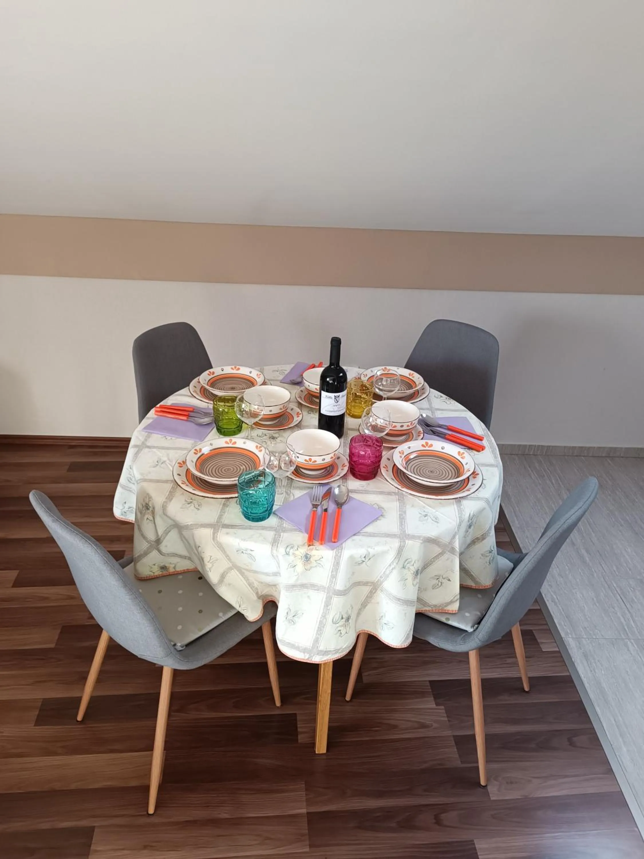 Dining area in Apartmani Janjic