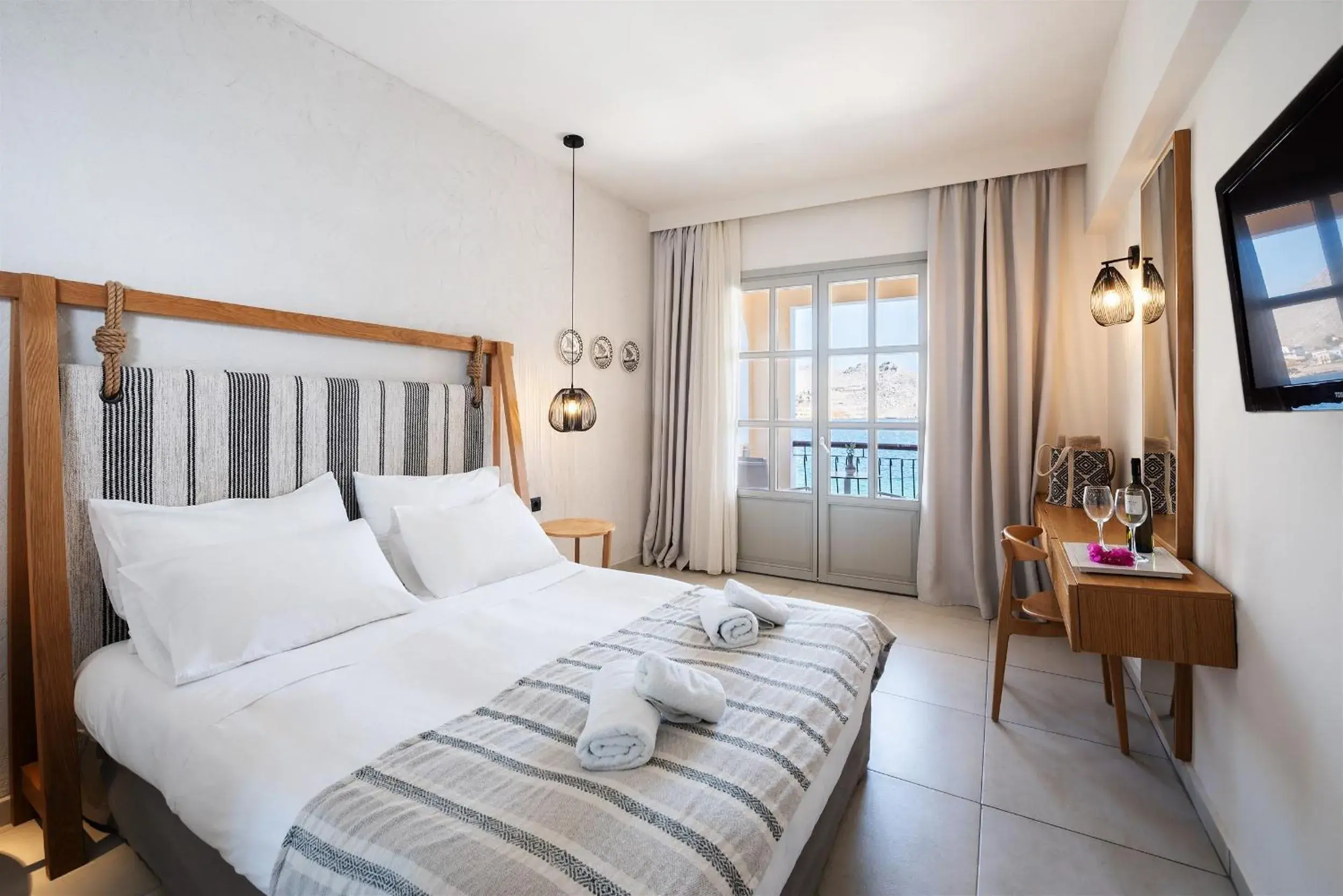 Double Room with Sea View in Pedi Beach Hotel Double Room with Sea View in Pedi Beach Hotel