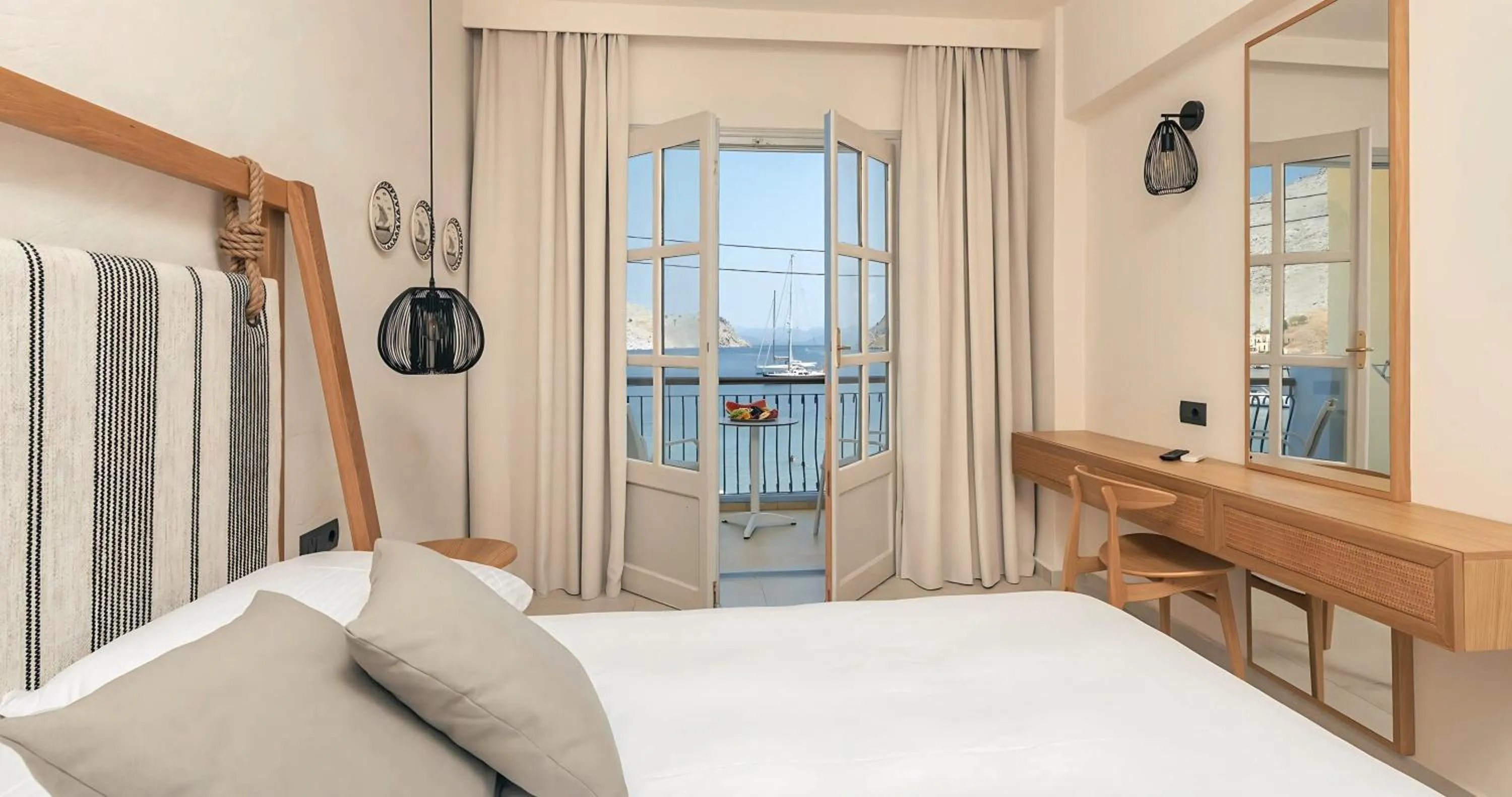 Bed in Pedi Beach Hotel