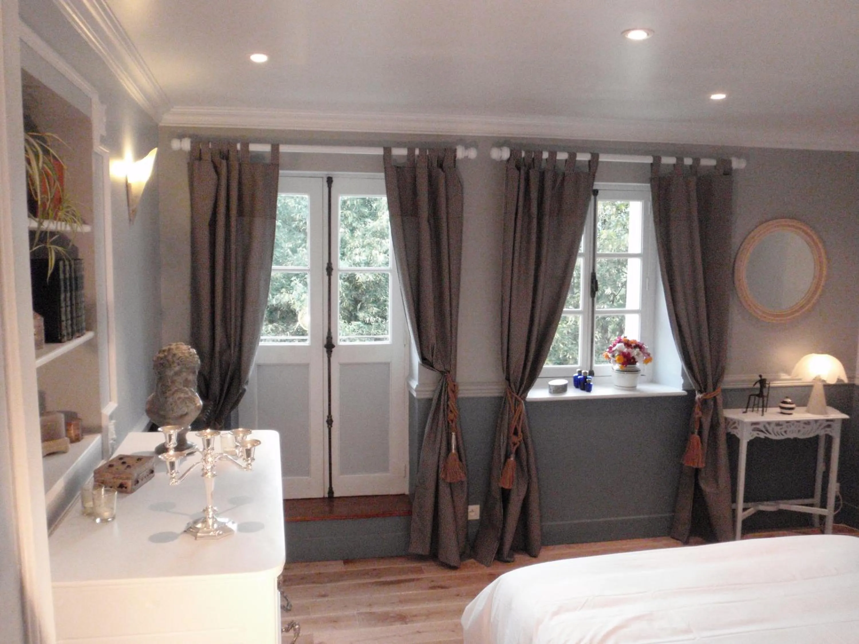 Photo of the whole room, Bed in Demeure d'Hôtes L'Hermitage