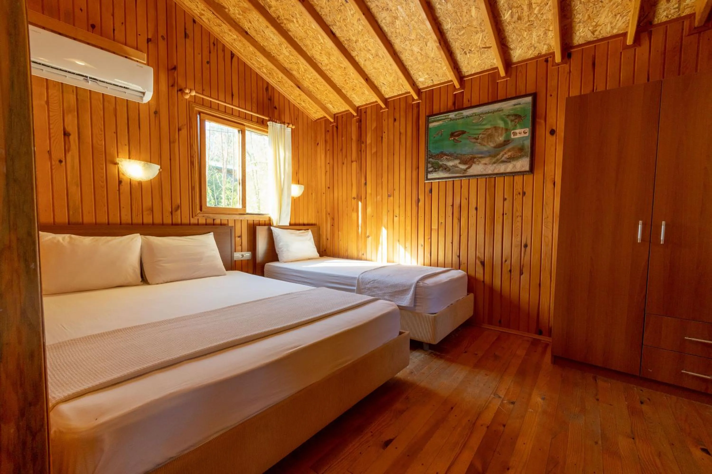 Bed in Caretta Caretta Pension