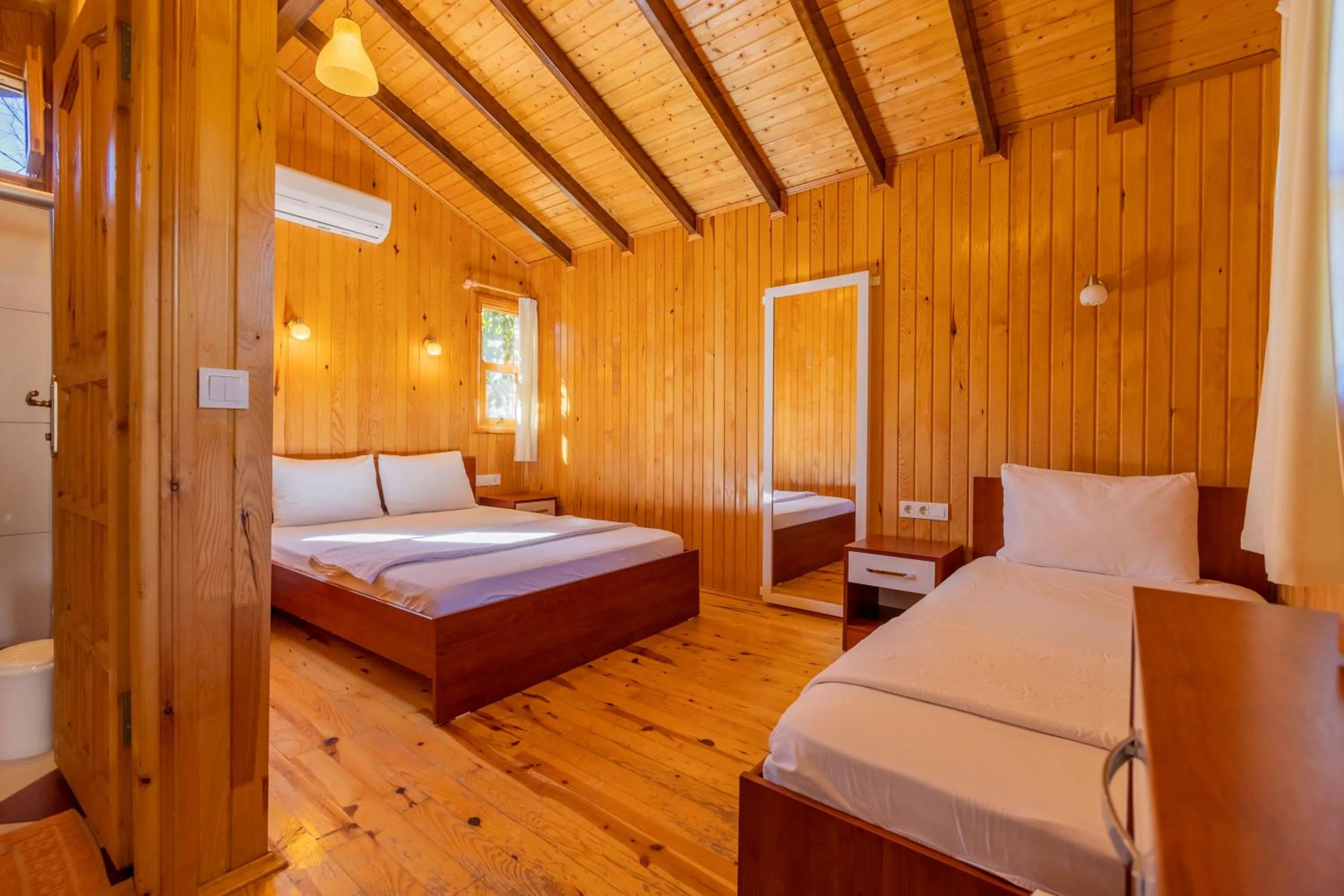 Bed in Caretta Caretta Pension