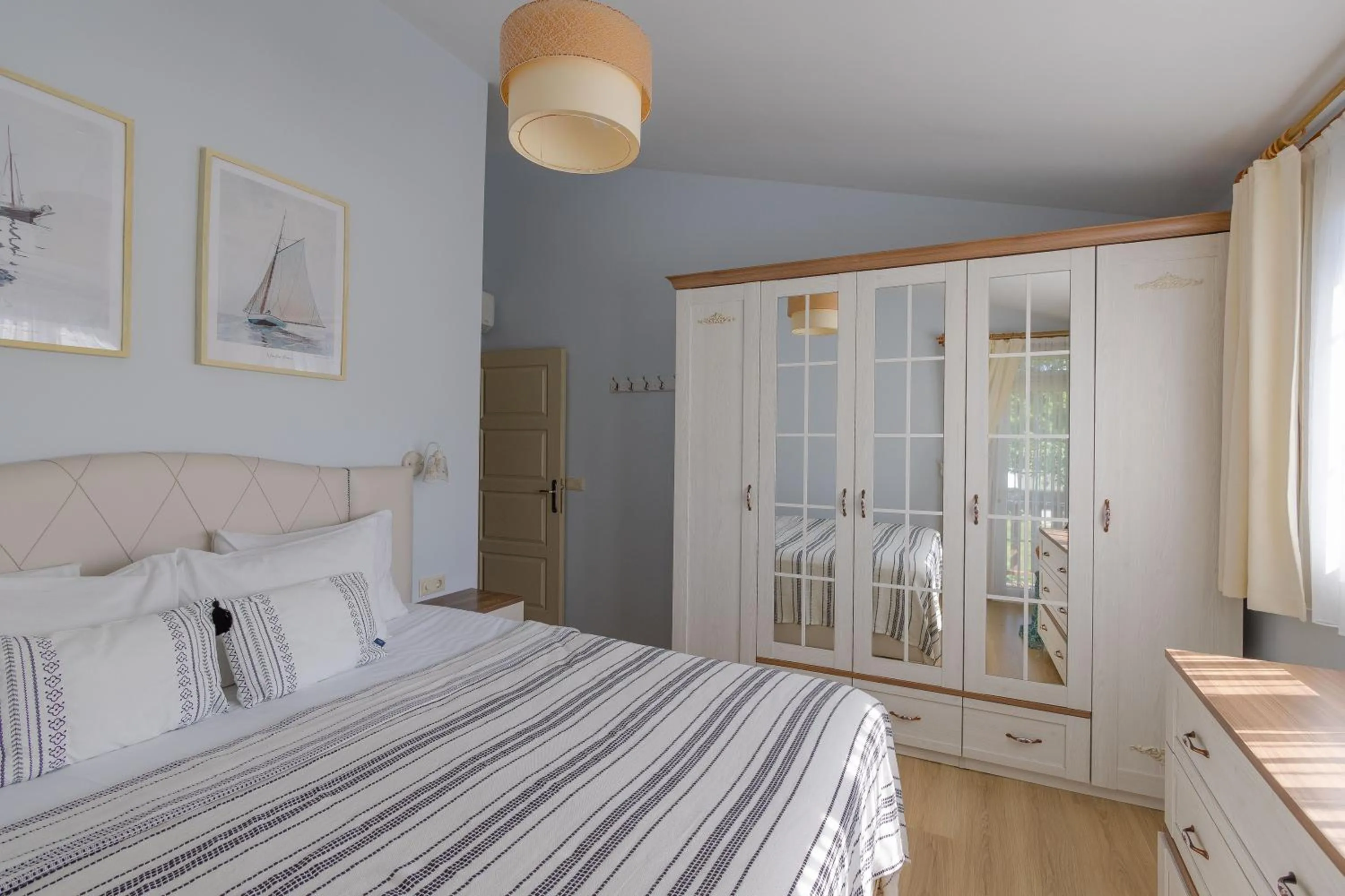 Photo of the whole room, Bed in Caretta Caretta Pension