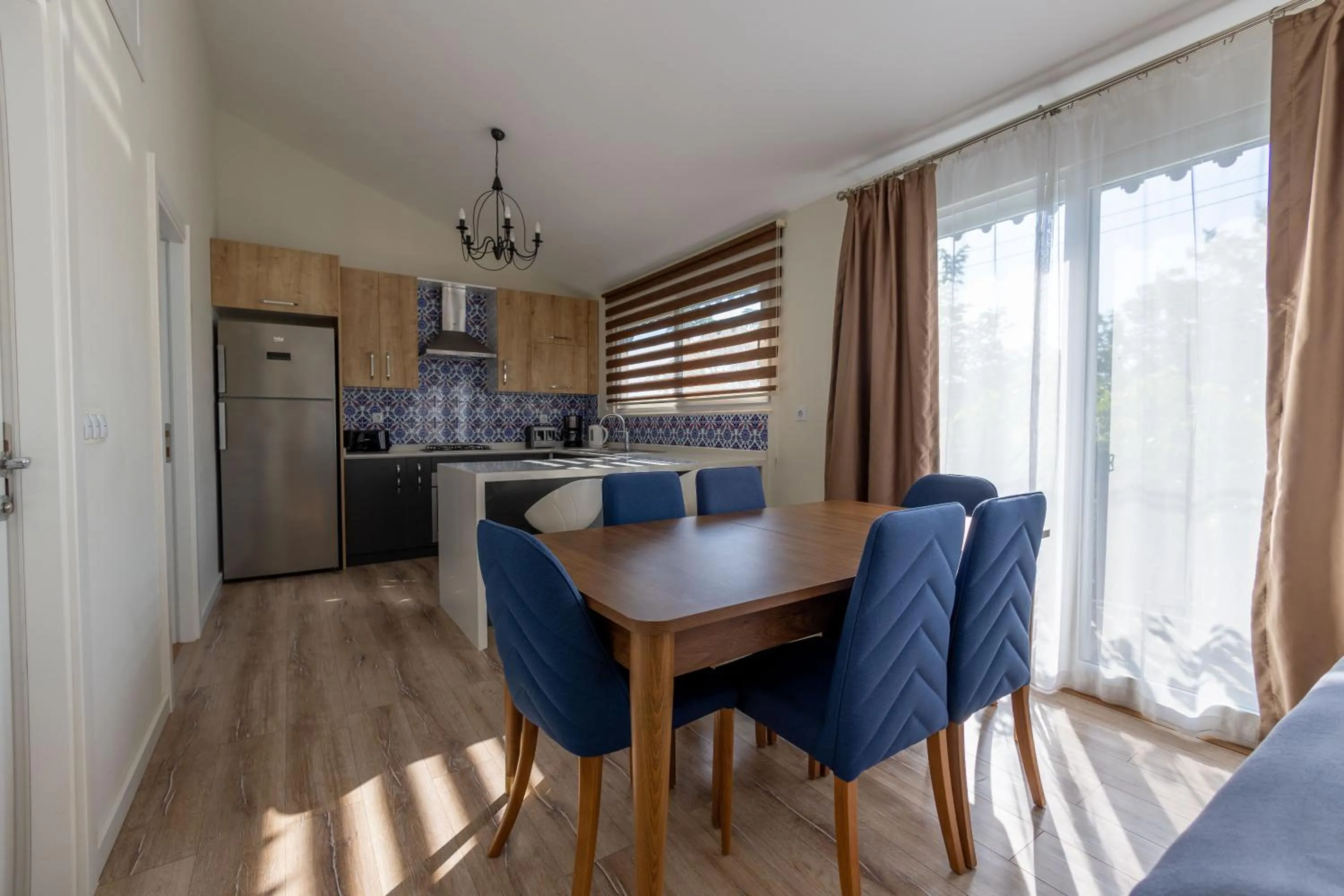 Dining area in Caretta Caretta Pension