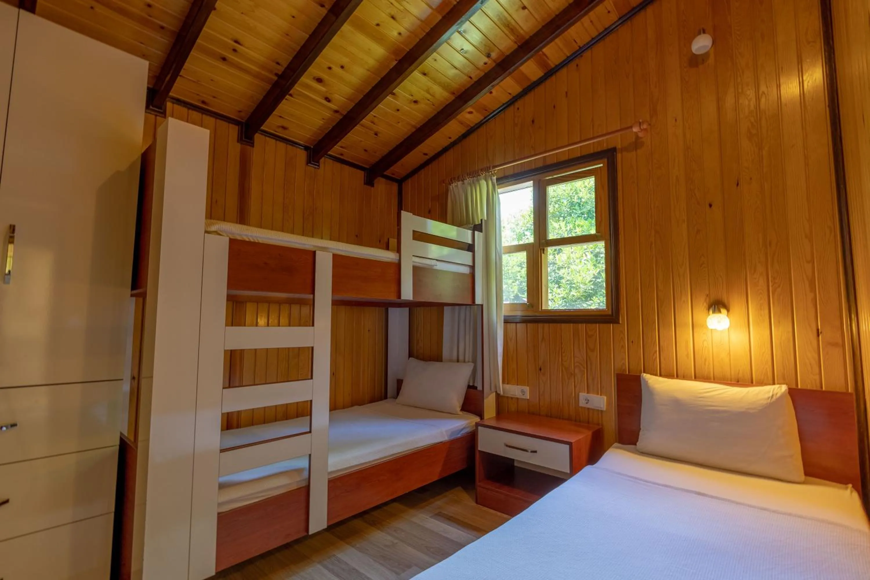 Bed in Caretta Caretta Pension