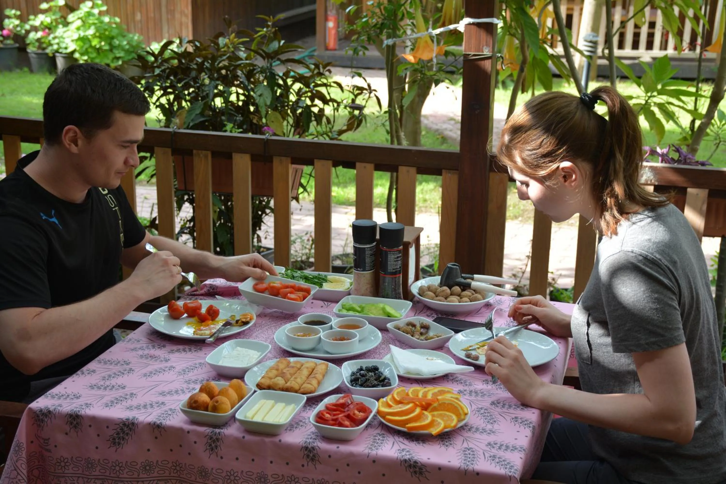 Restaurant/places to eat in Caretta Caretta Pension