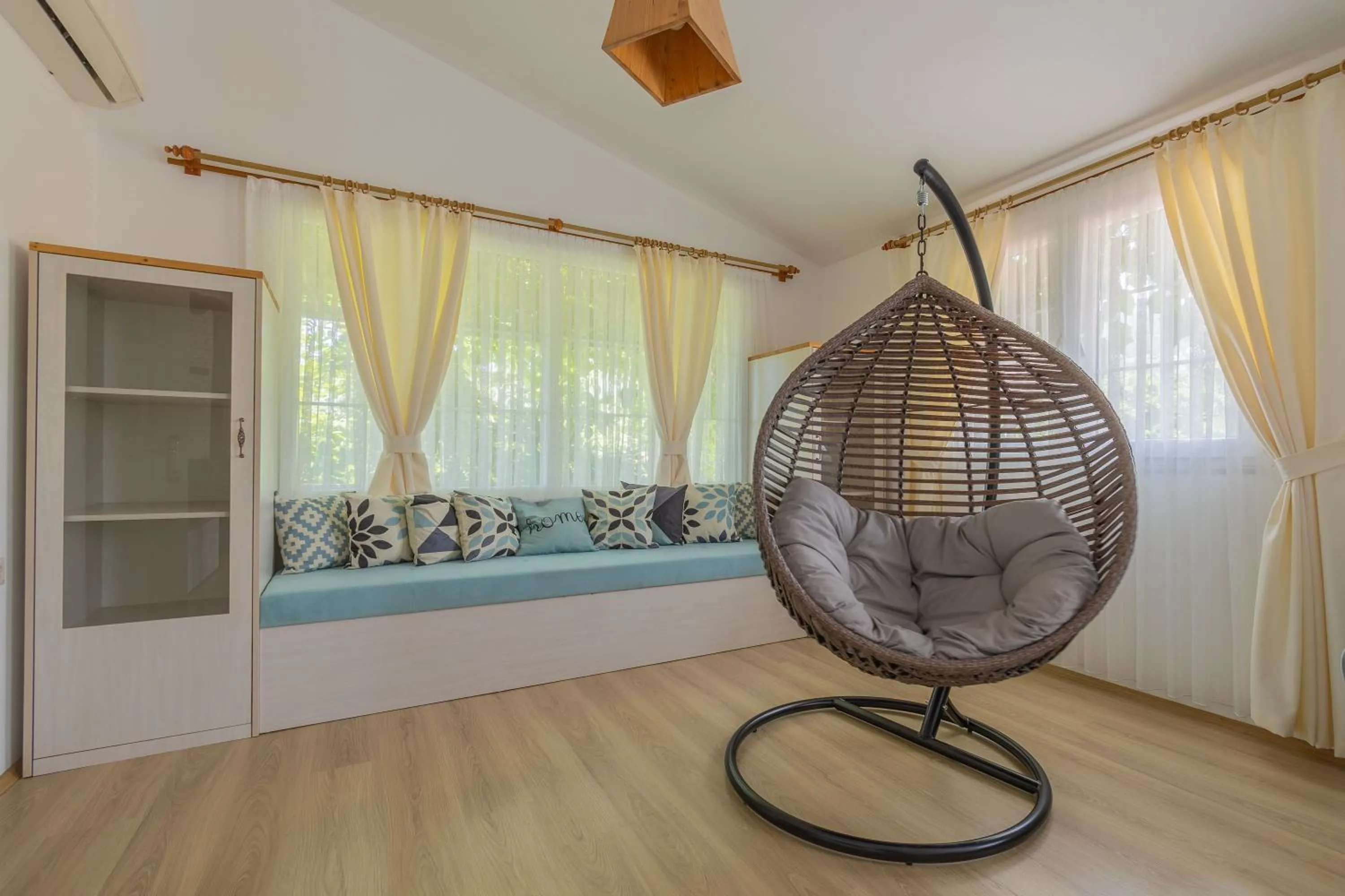 Living room in Caretta Caretta Pension