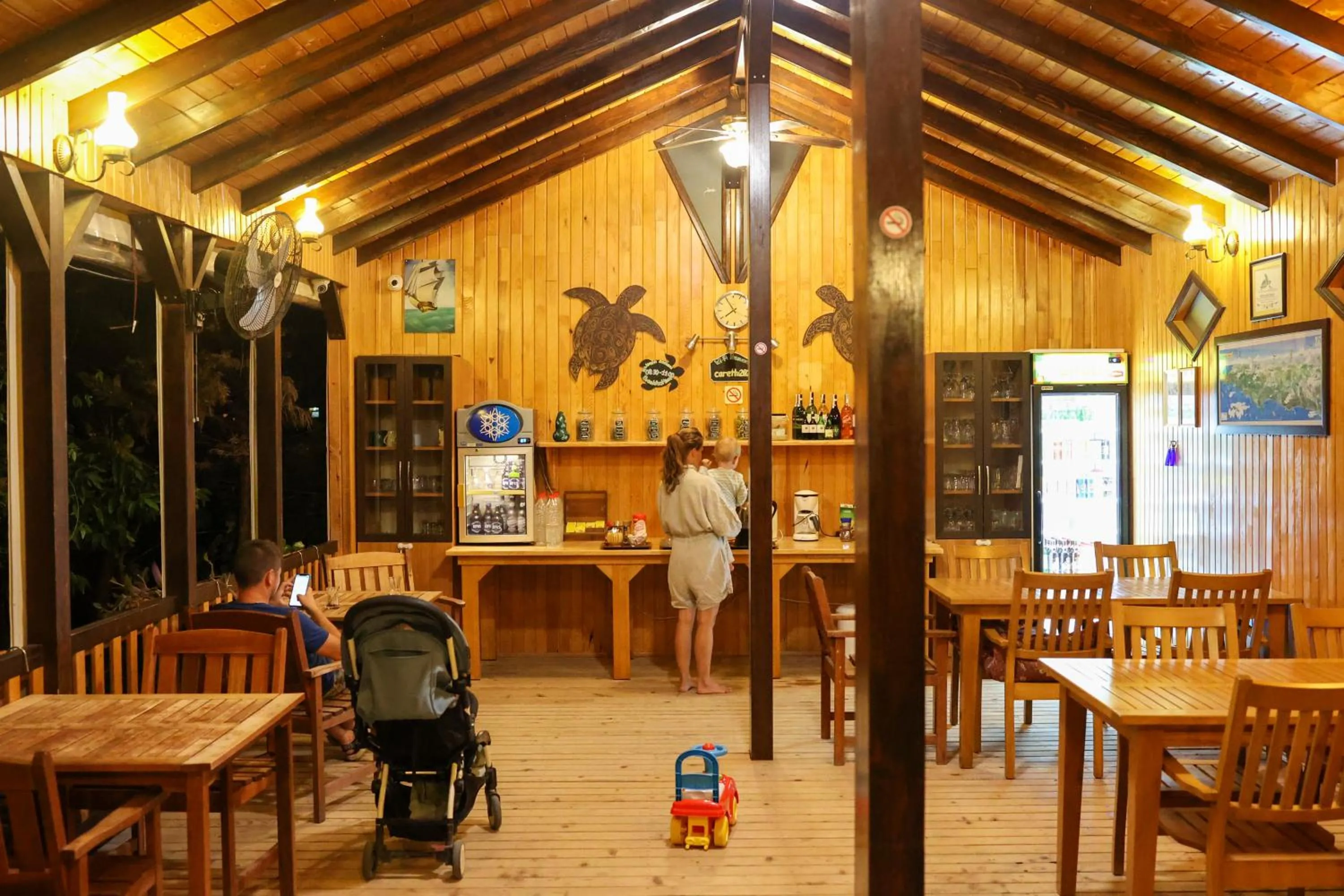 Restaurant/places to eat in Caretta Caretta Pension