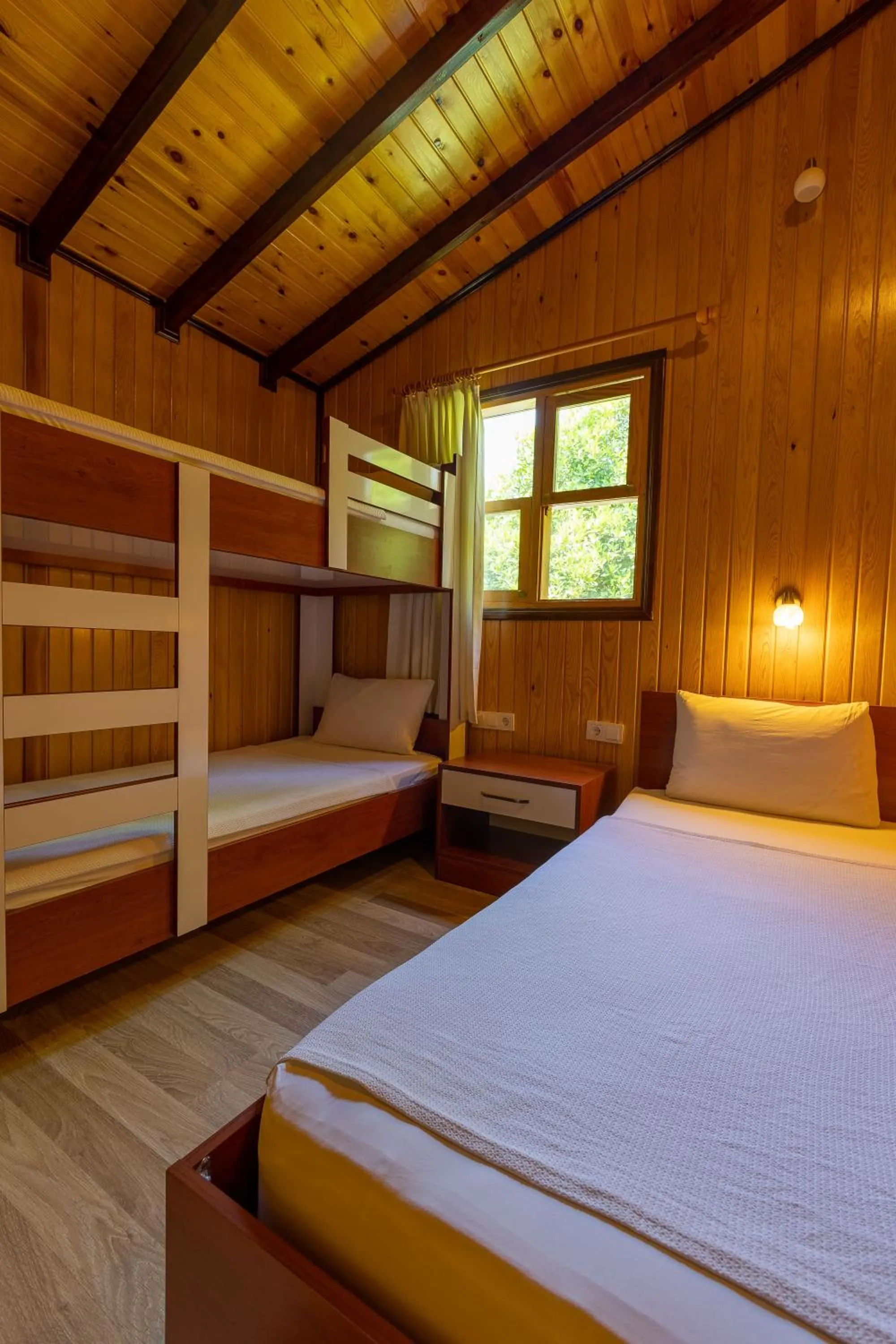 Bed in Caretta Caretta Pension